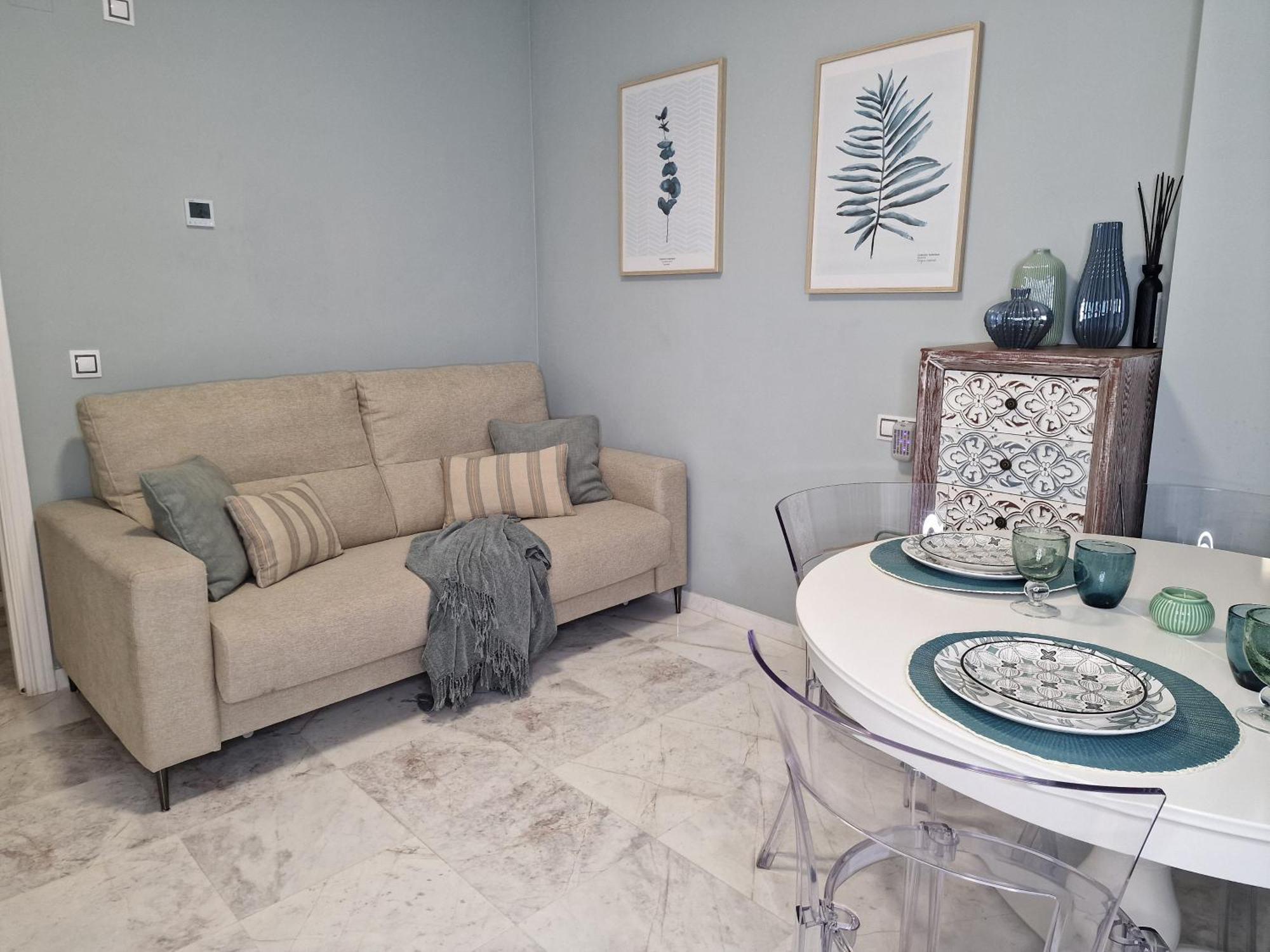 Apartamento Sun & Palms - Cozy Flat In Quiet Neighbourhood With A Great Pool Area Málaga