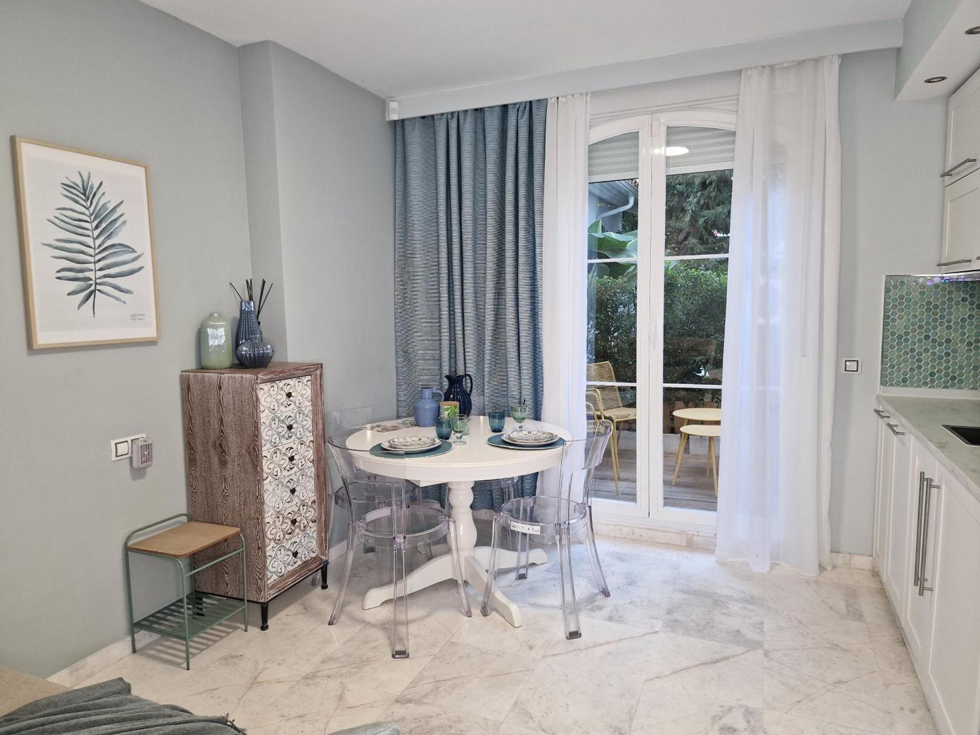 Sun & Palms - Cozy Flat In Quiet Neighbourhood With A Great Pool Area * Málaga