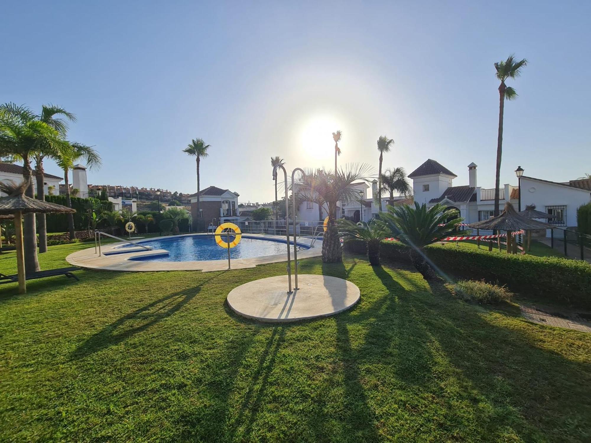 Sun & Palms - Cozy Flat In Quiet Neighbourhood With A Great Pool Area Apartamento Málaga