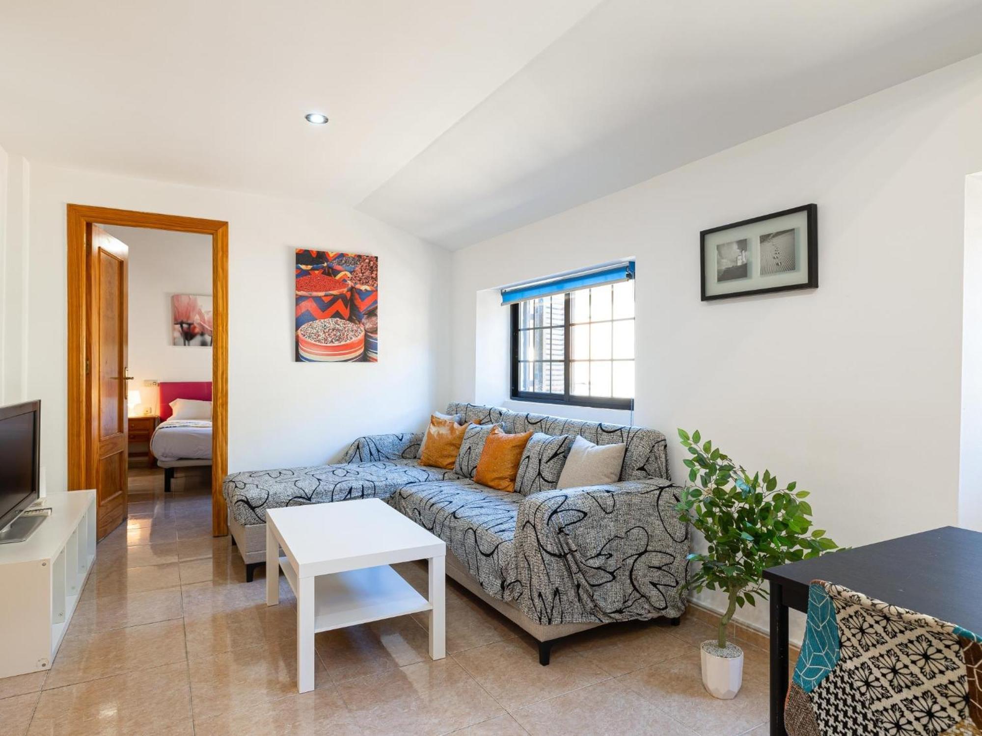 H2m Lazcano With Sunny Terrace In Old Town Malaga