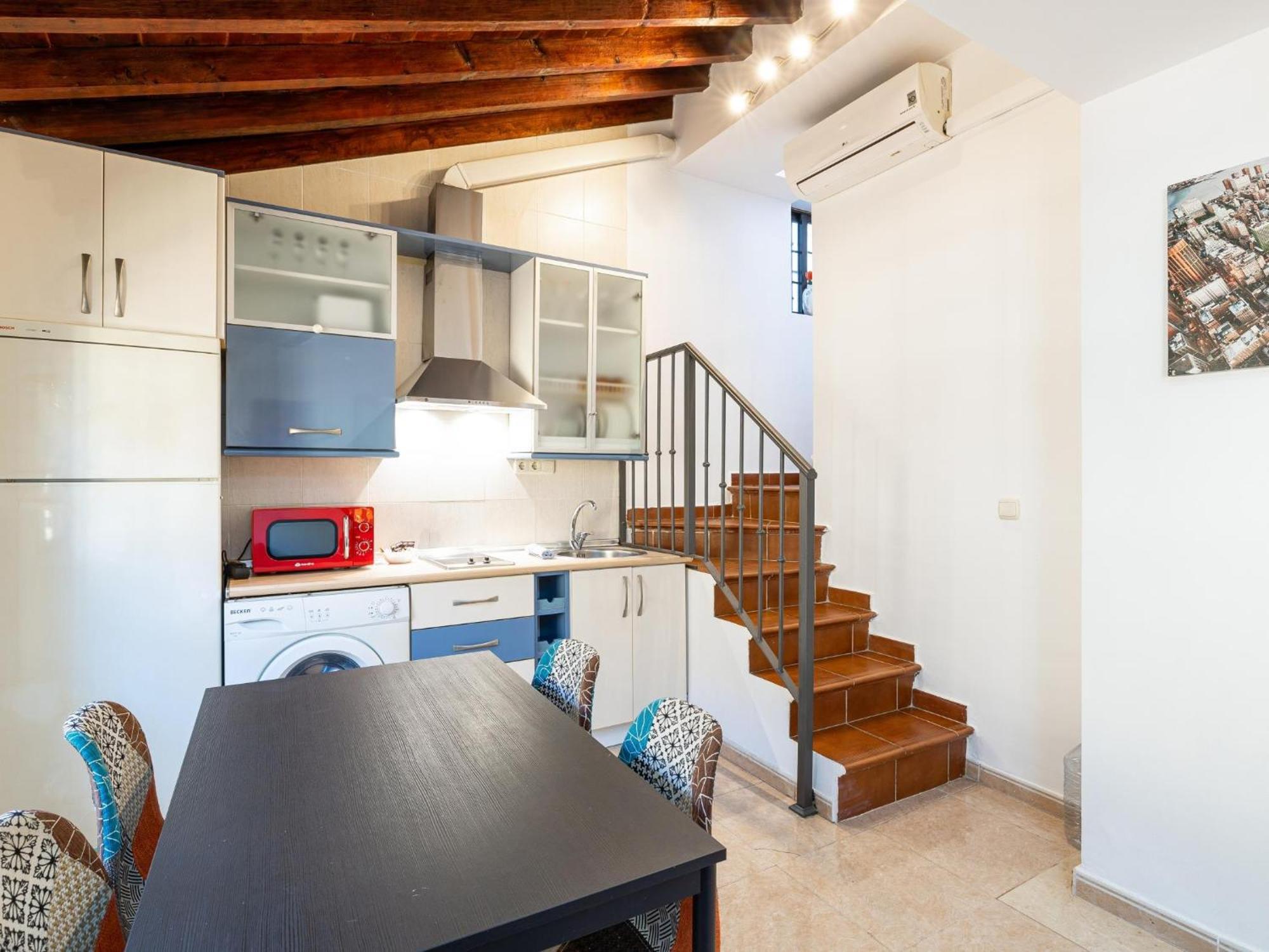 Apartment H2m Lazcano With Sunny Terrace In Old Town Malaga