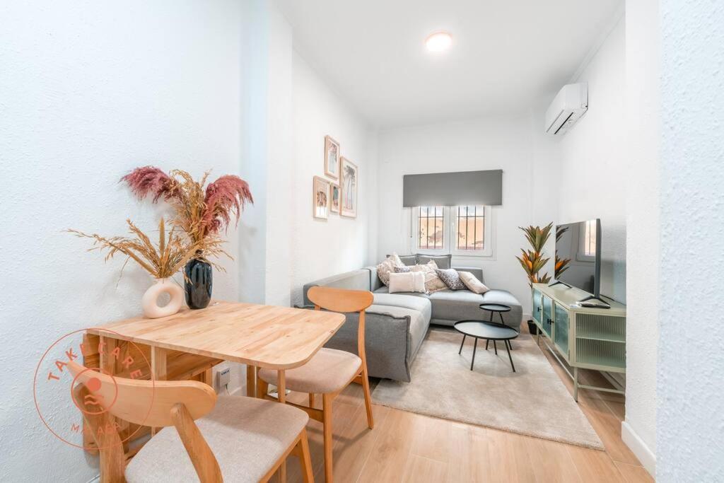 Cosy With Patio In - Tcm * Malaga