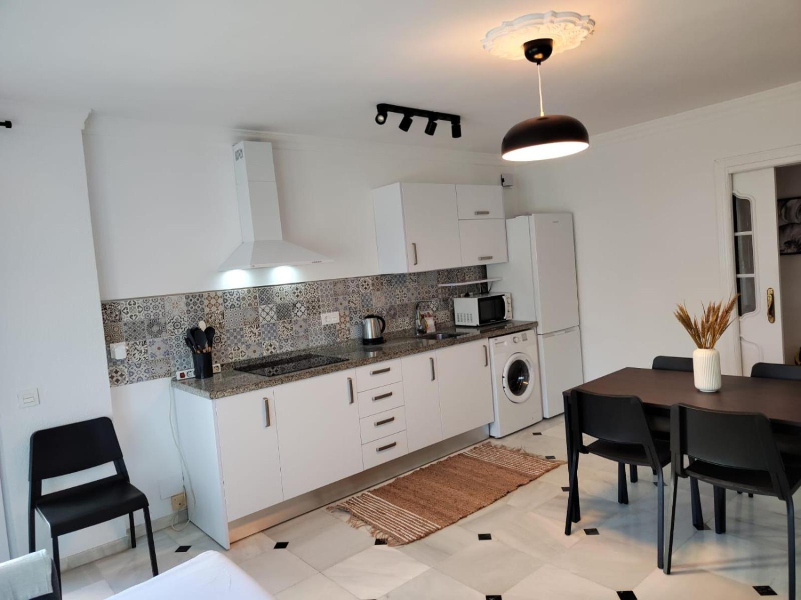Wintowinrentals Your Steps From The Center Apartment Malaga