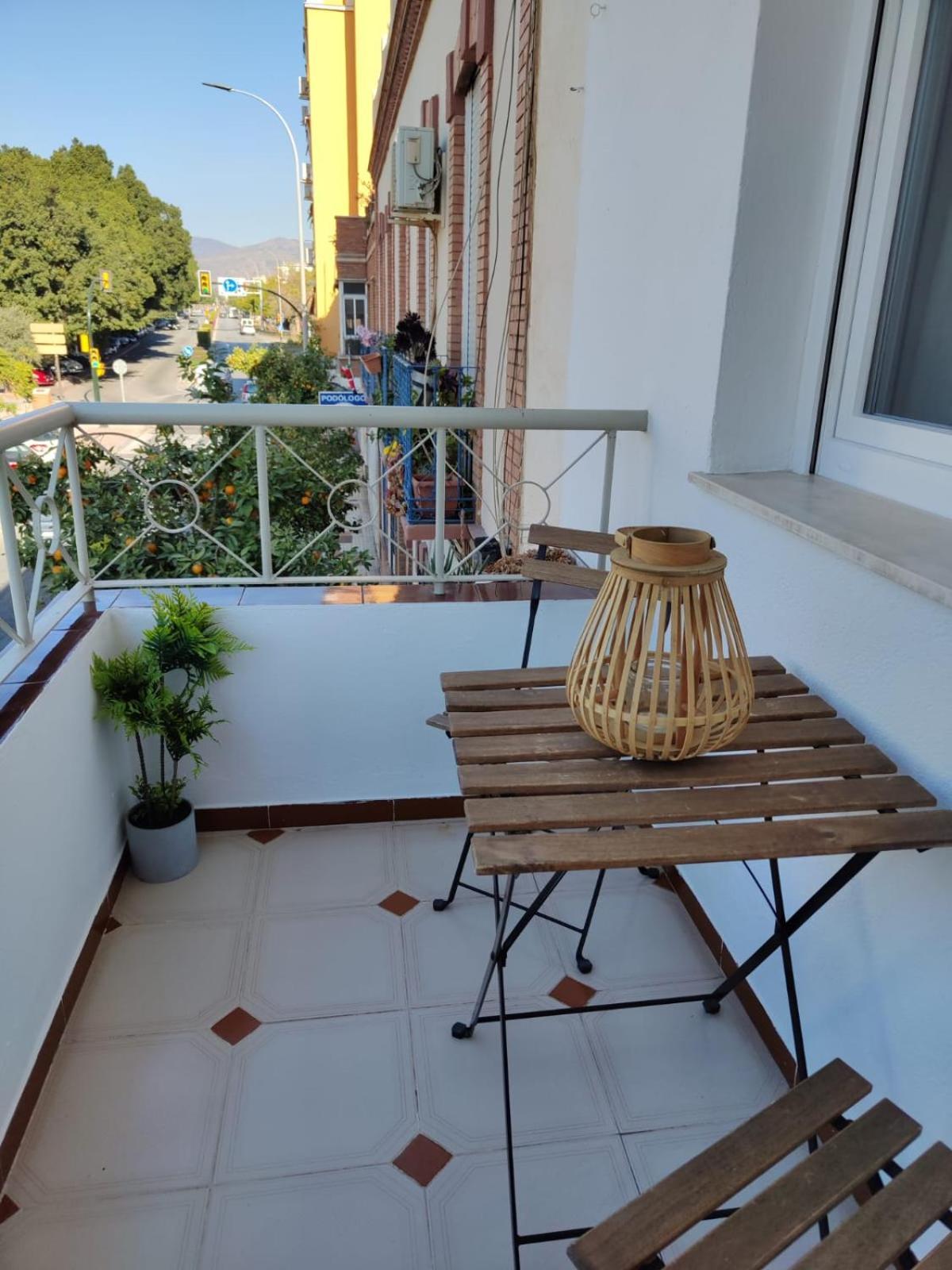 Wintowinrentals Your Steps From The Center * Malaga