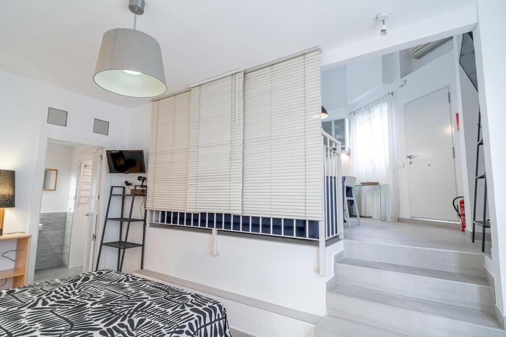 Loft De Diseno Cerca De La Playa - El Palo *