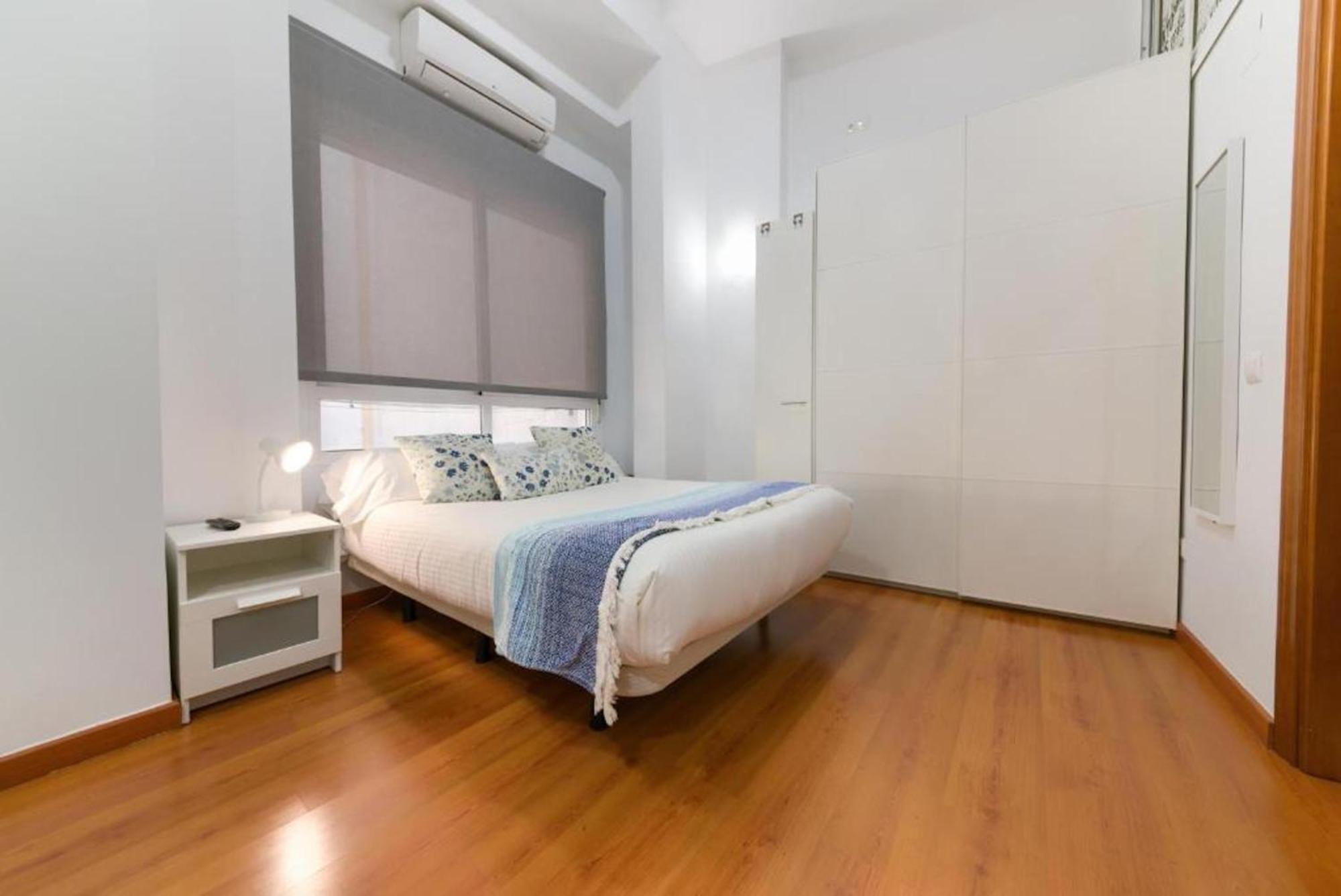 Apartments Holidays2Malaga City Center Apartment