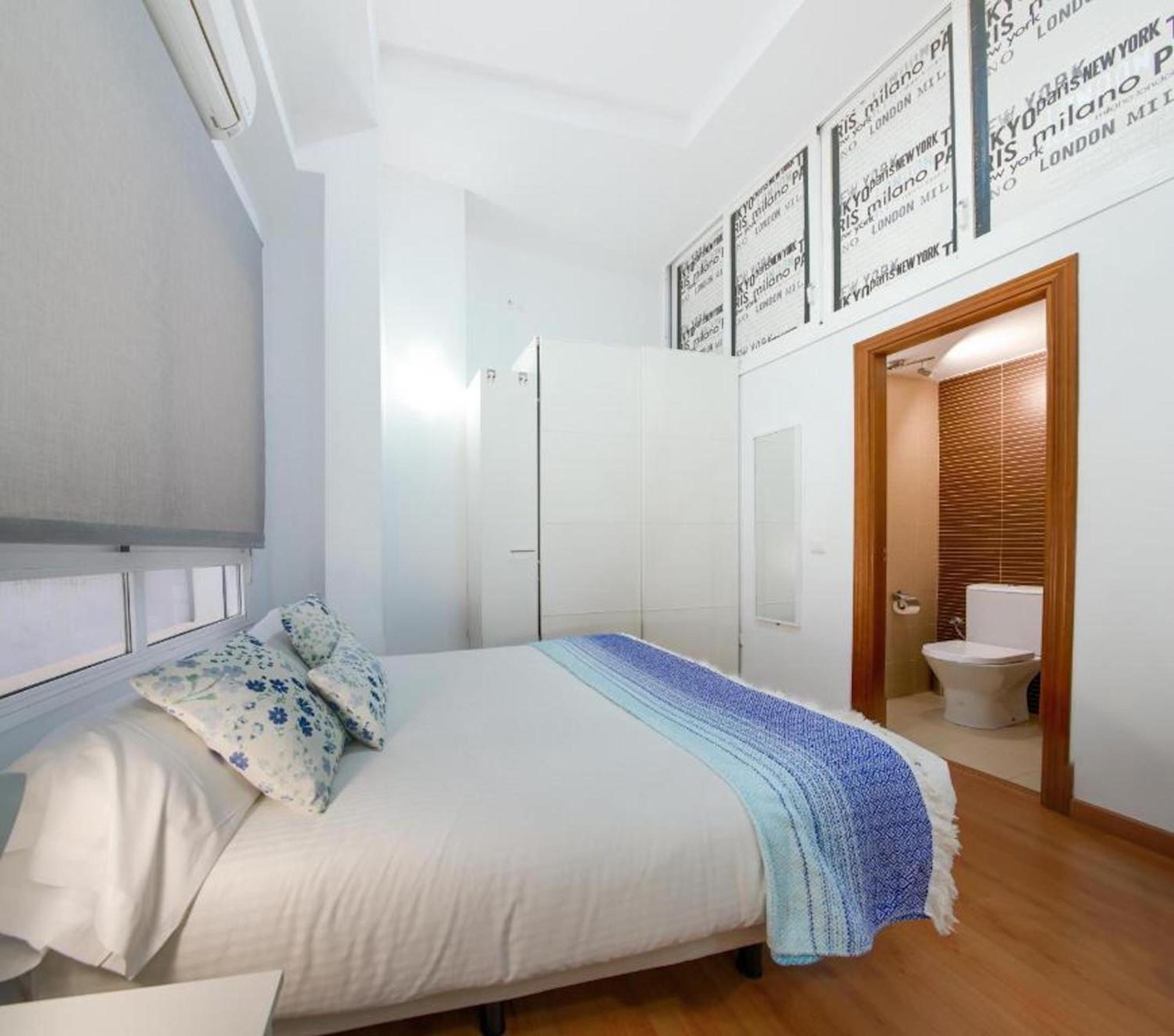 Apartments Holidays2Malaga City Center Malaga