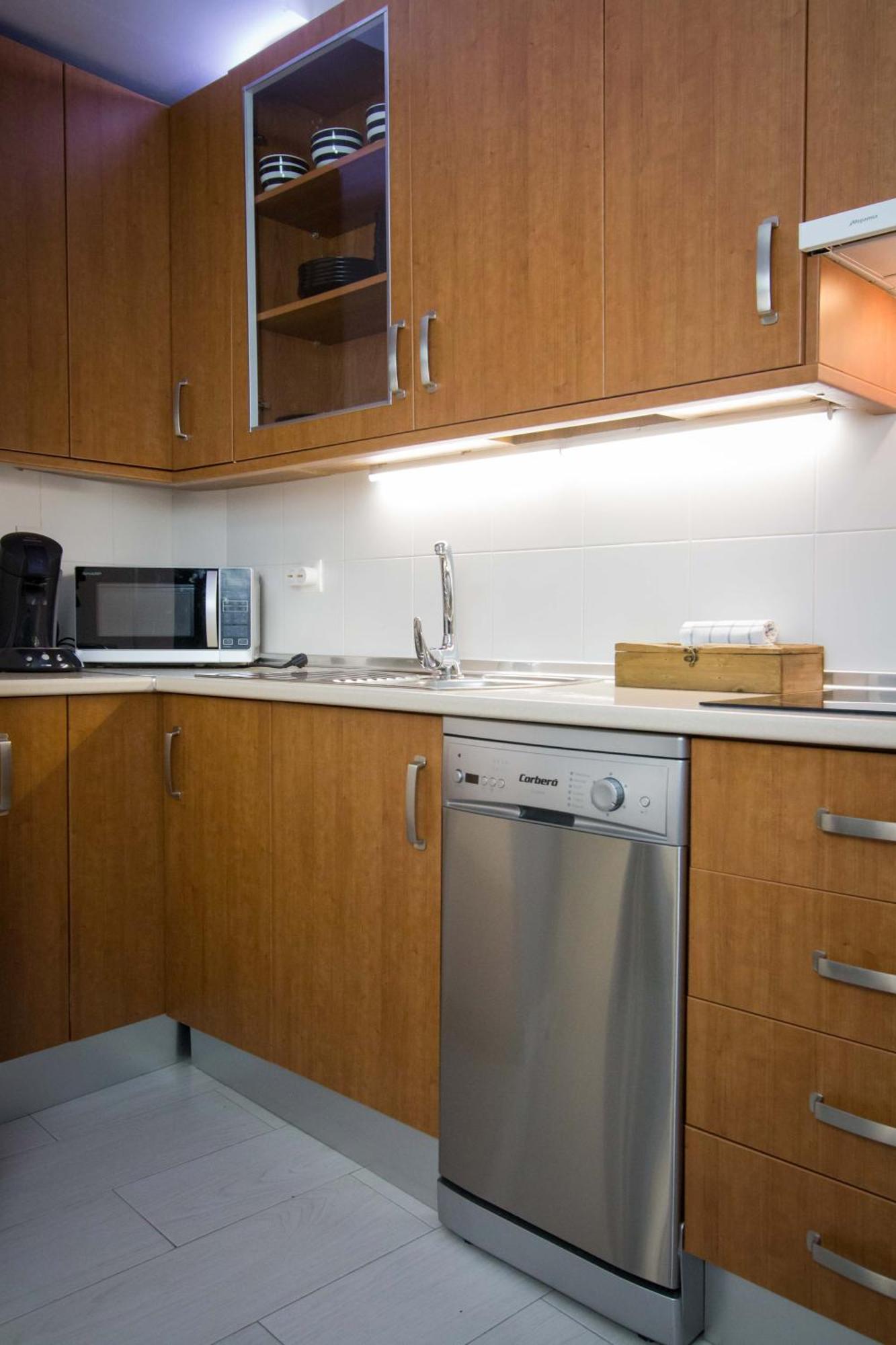 Apartments Holidays2Malaga City Center * Malaga