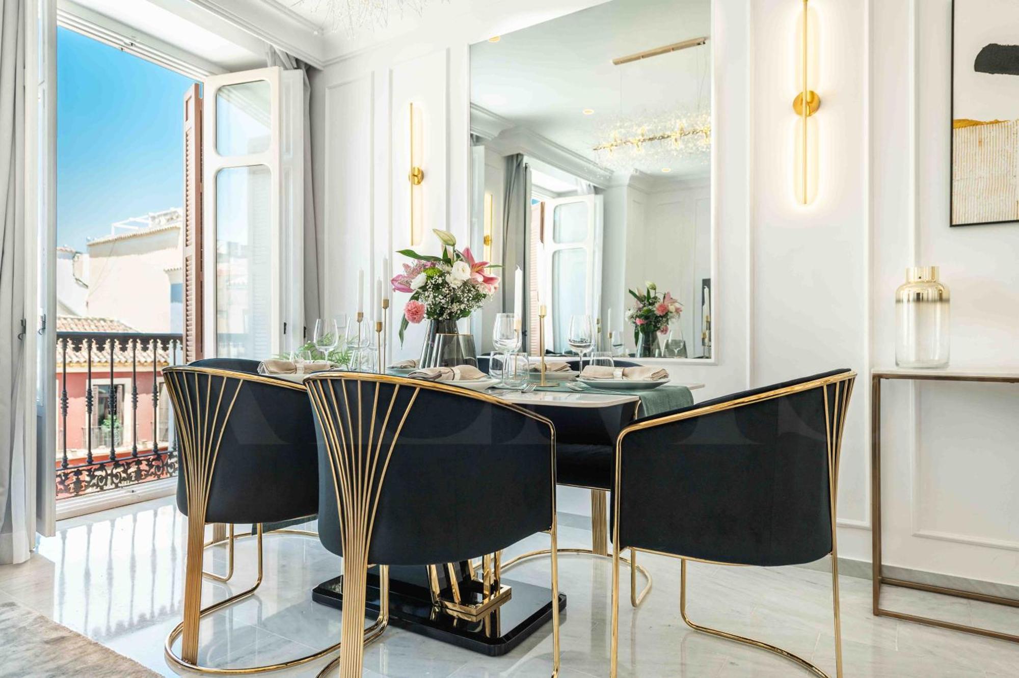 Apartment Deluxe - Historic Center By Rems