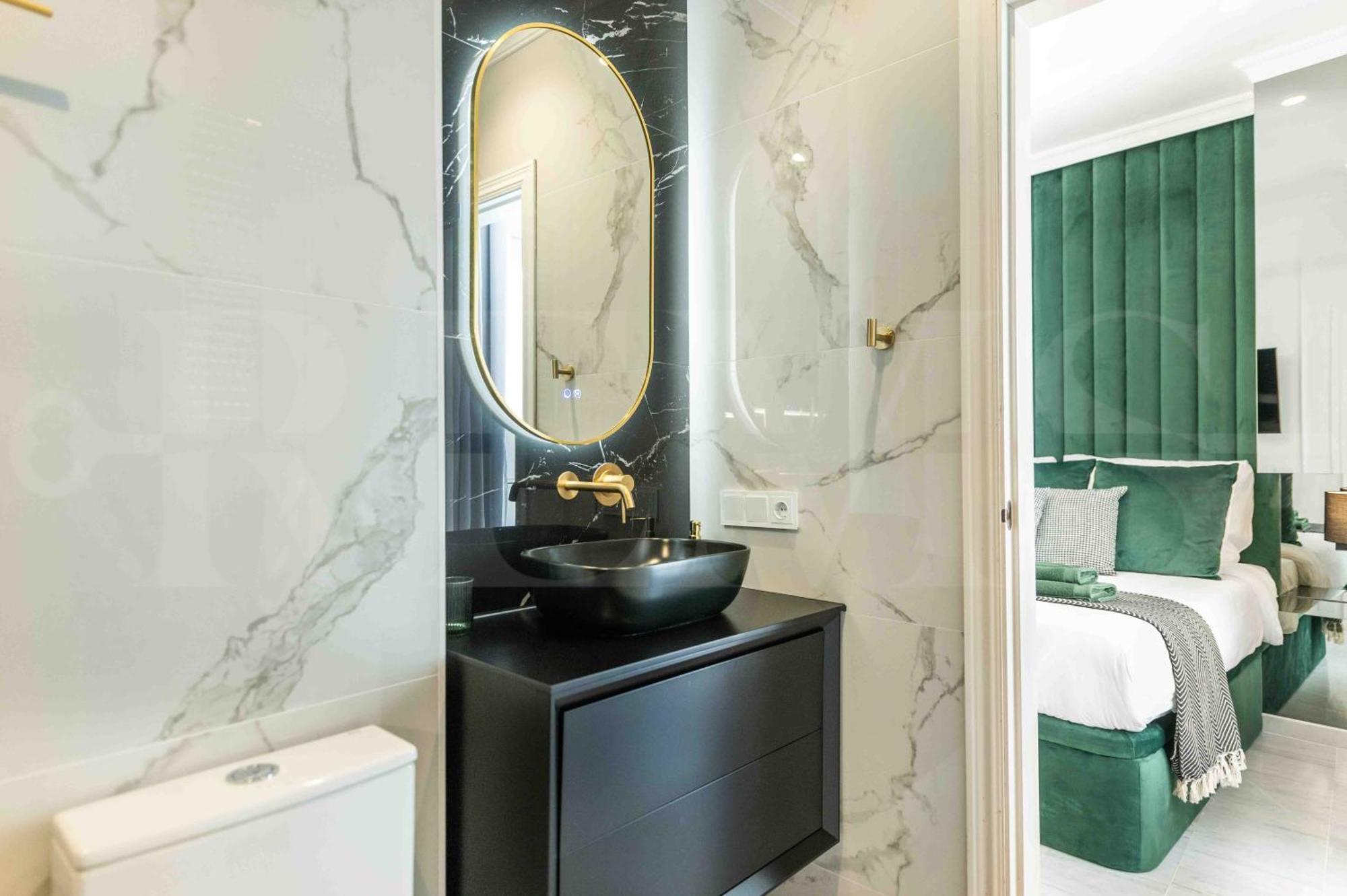 Apartment Deluxe - Historic Center By Rems