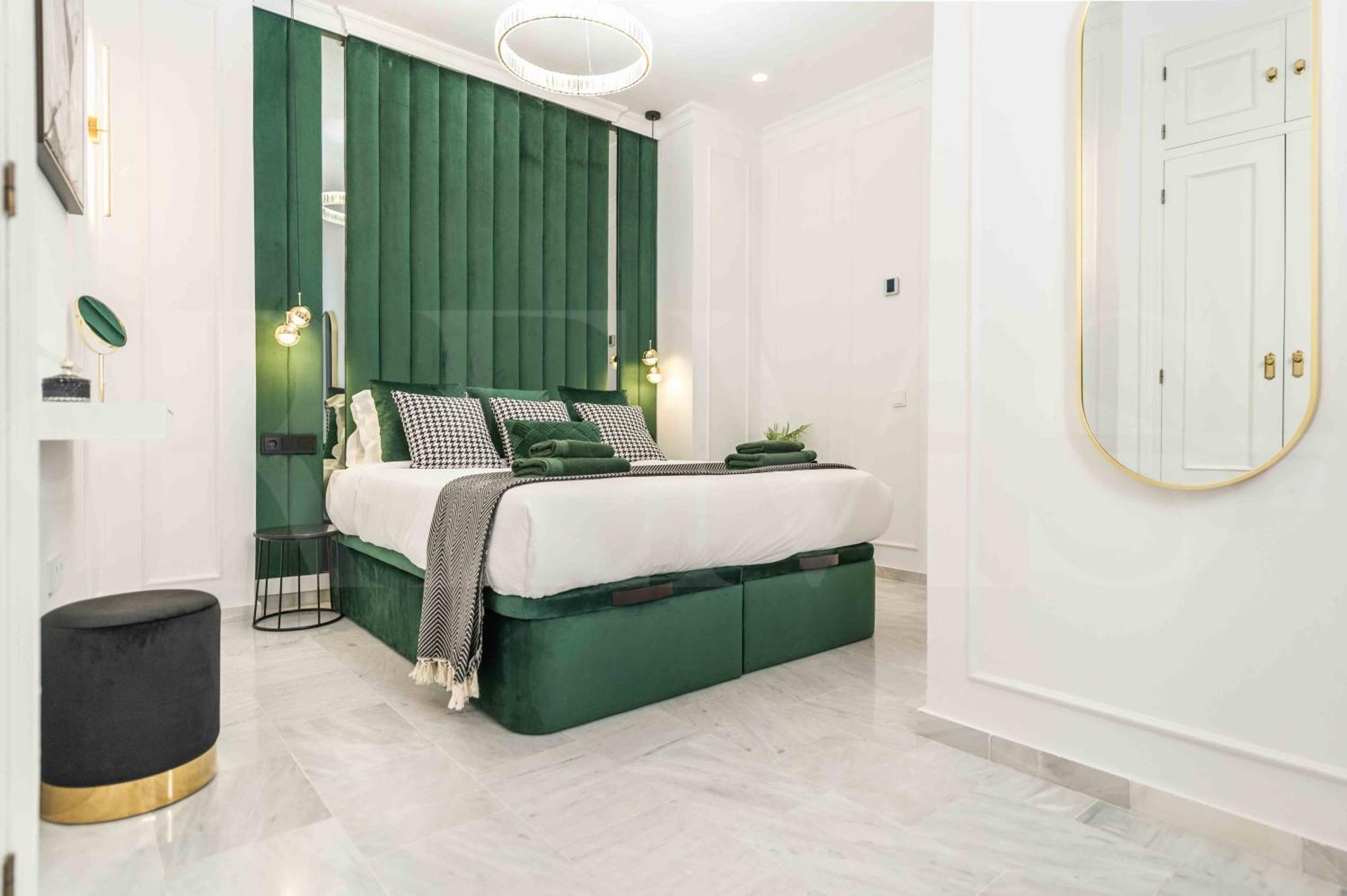 Apartment Deluxe - Historic Center By Rems *