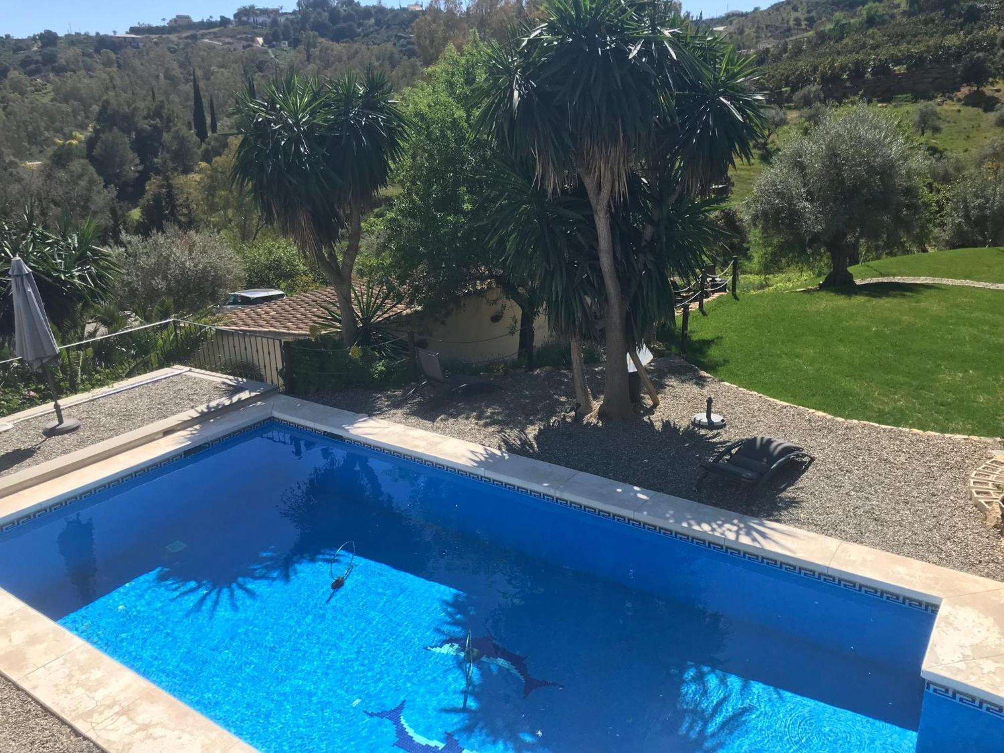 Penthouse Apartment, Cortijo Fruitful Hills Malaga