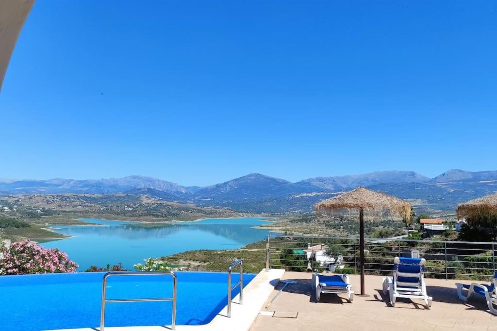 Adelfas, Piscina Infinity Сasa de vacaciones Málaga