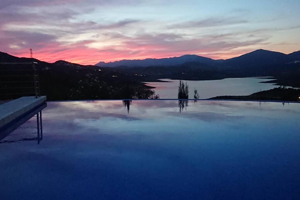 Сasa de vacaciones Adelfas, Piscina Infinity *