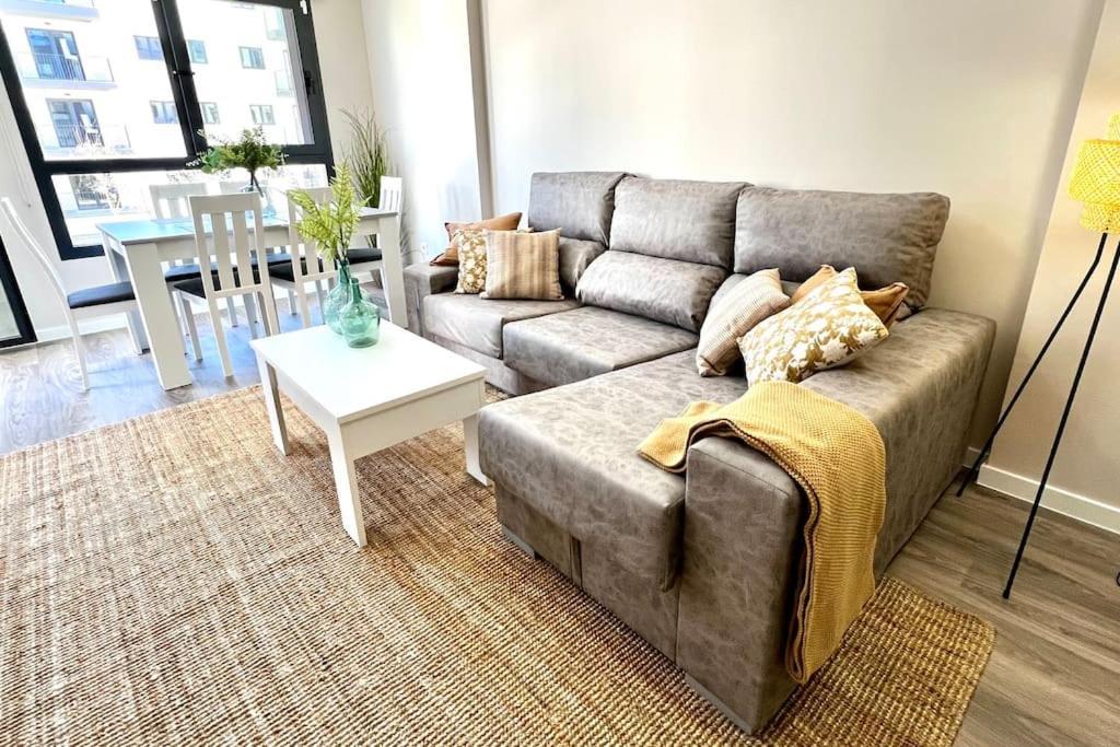 Apartamento Teatinos Premium Nuevo Con Piscina