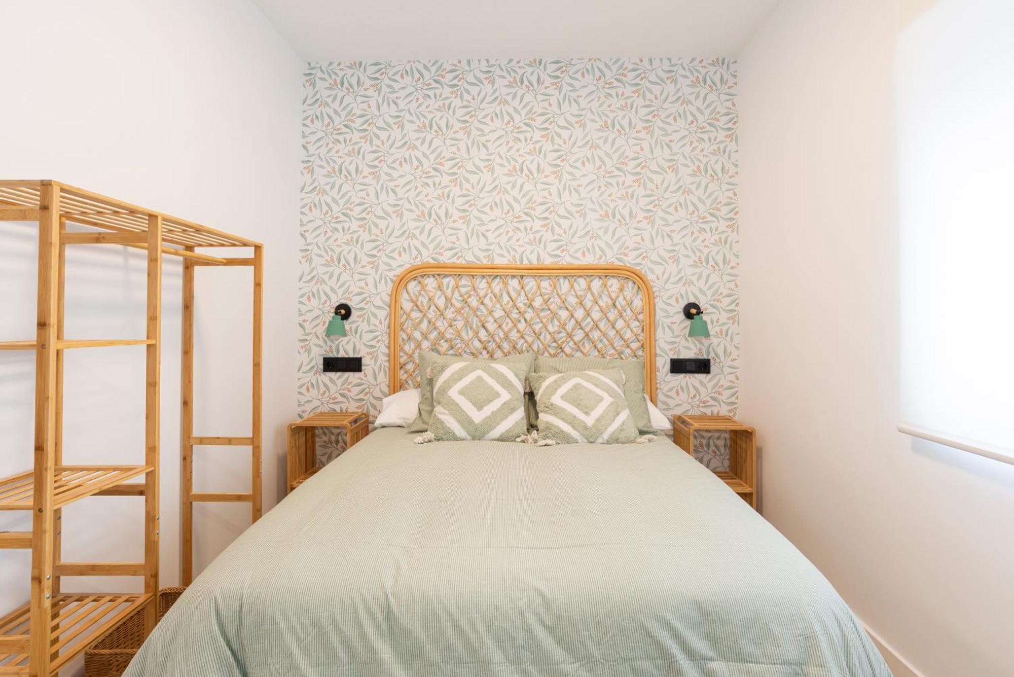 Ii Cozy & Modern Ayr Apartment