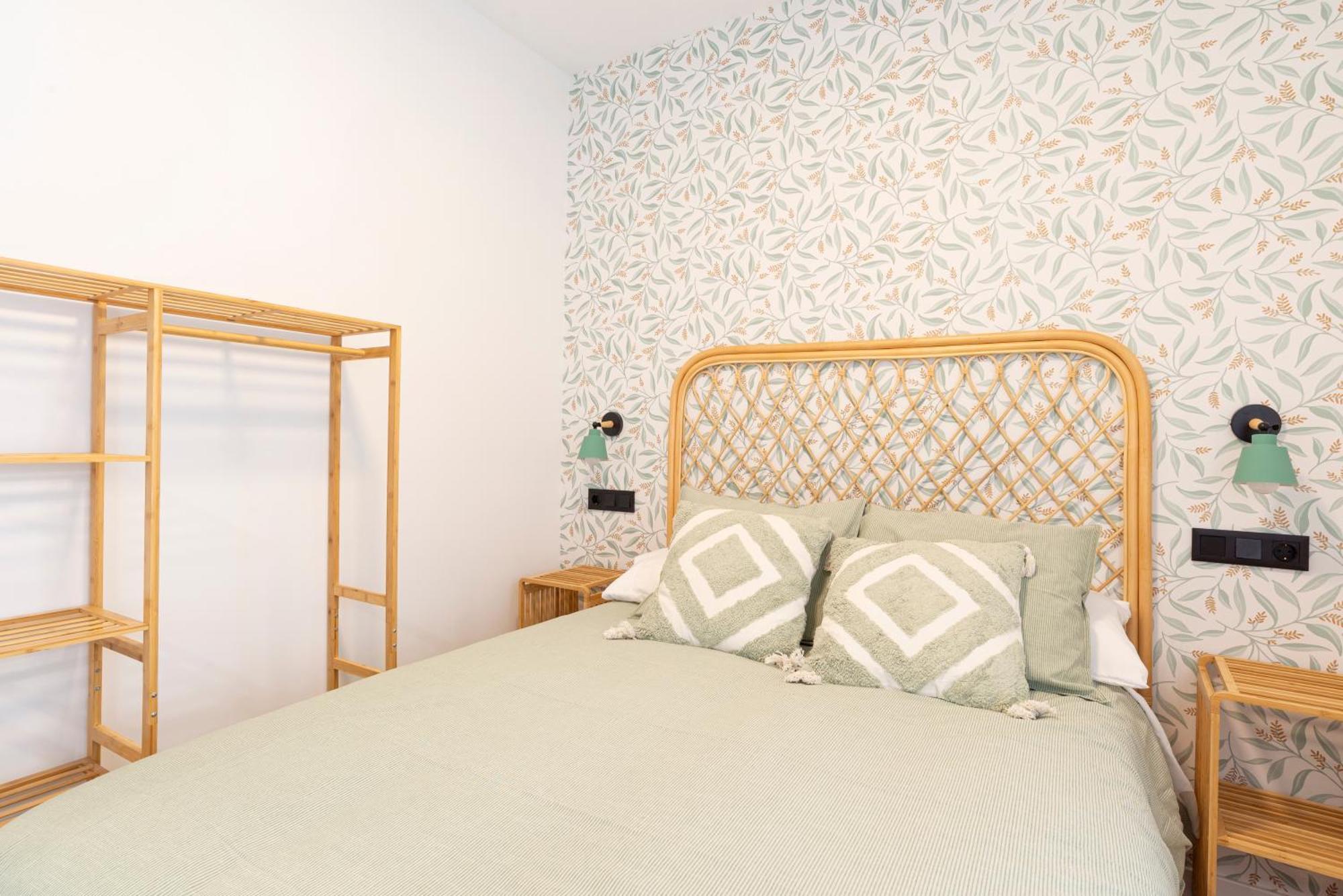 Ii Cozy & Modern Ayr Malaga