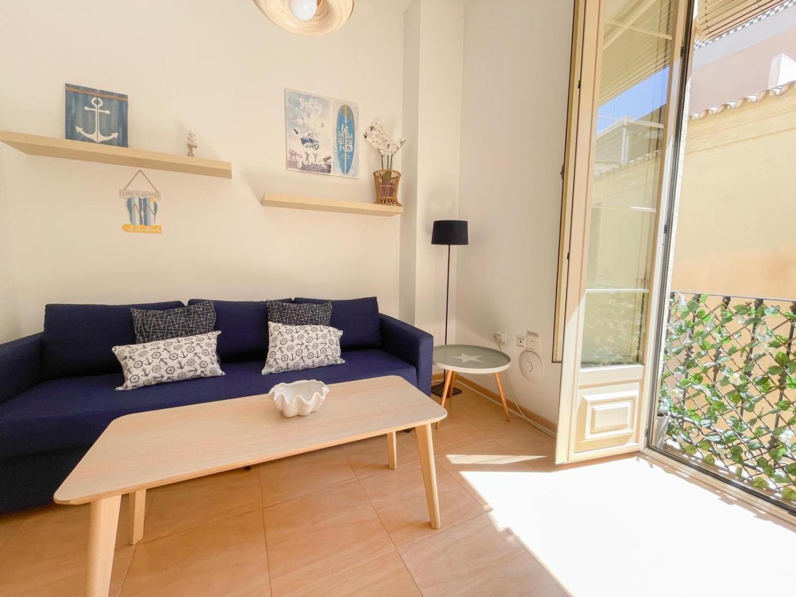 Plz De La Merced Solera By Life In Apartamento *