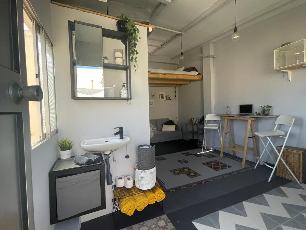 Apartamento Atico En Huelin. *