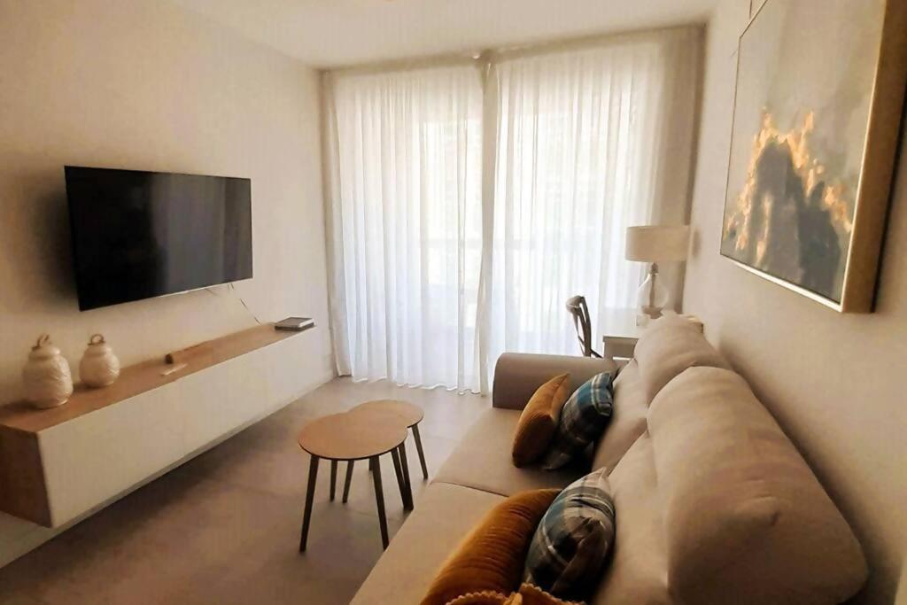 Mendoza A Un Paso De La Playa Málaga