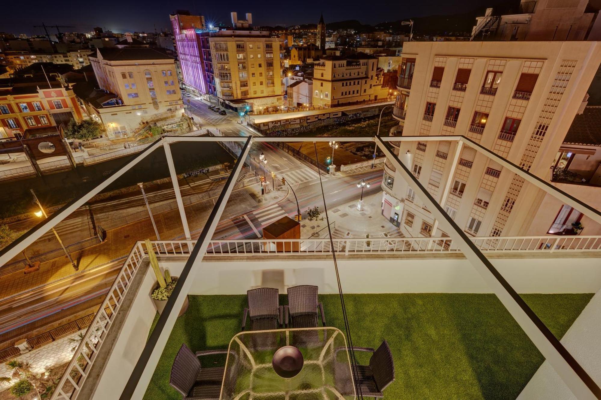 Apartment Penthouse Tribuna Center By Seric Malaga