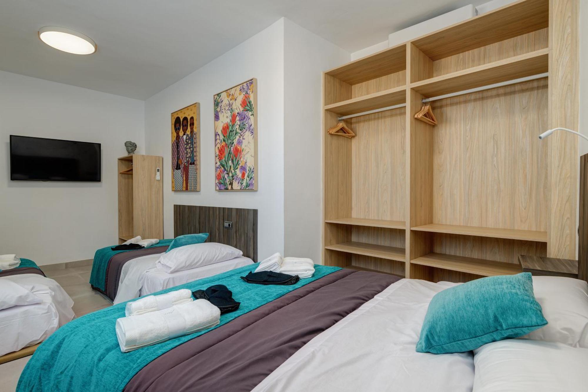 Apartment Penthouse Tribuna Center By Seric Malaga