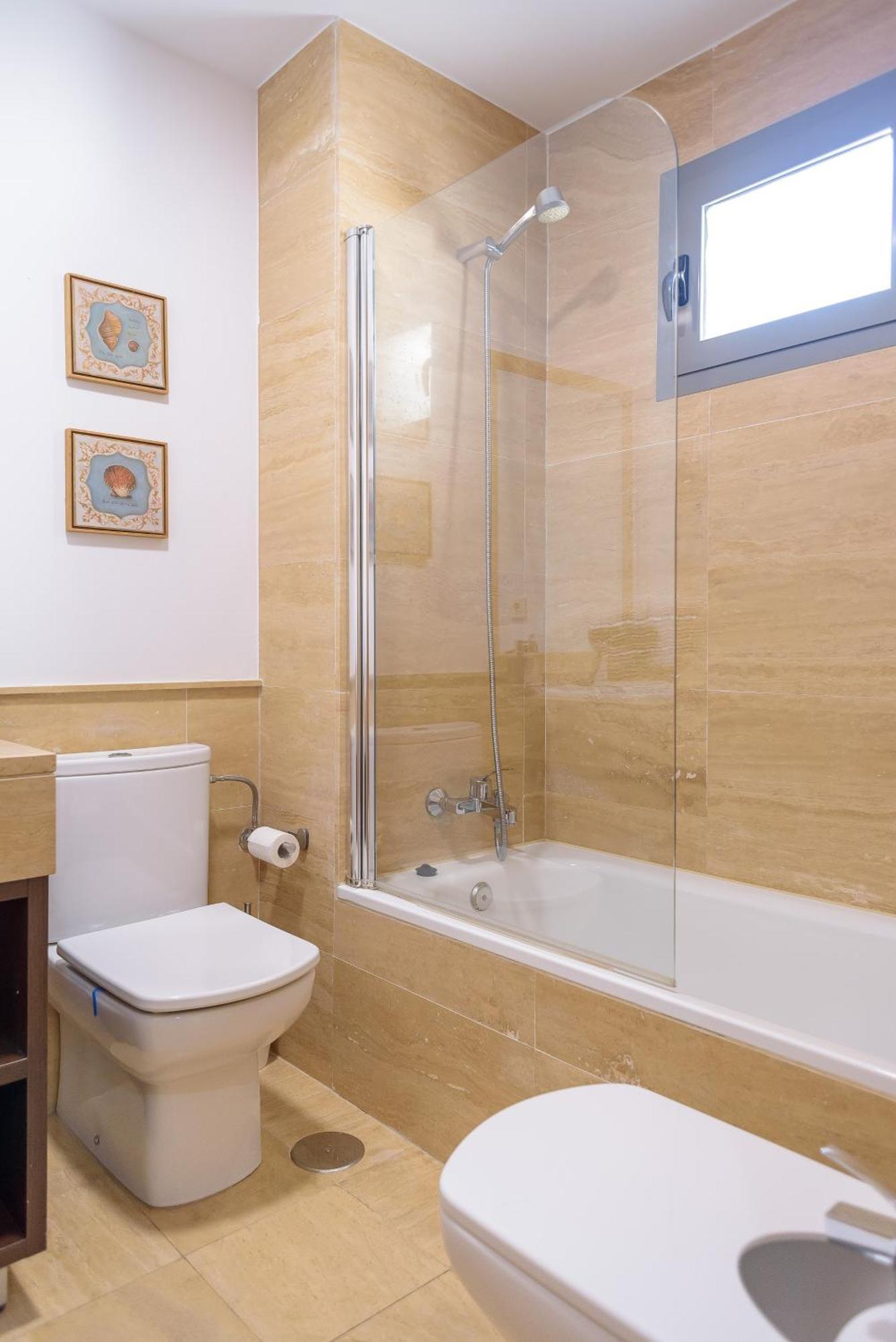 Apartamento ático Con Terraza Y Vistas, Parking Gratuito