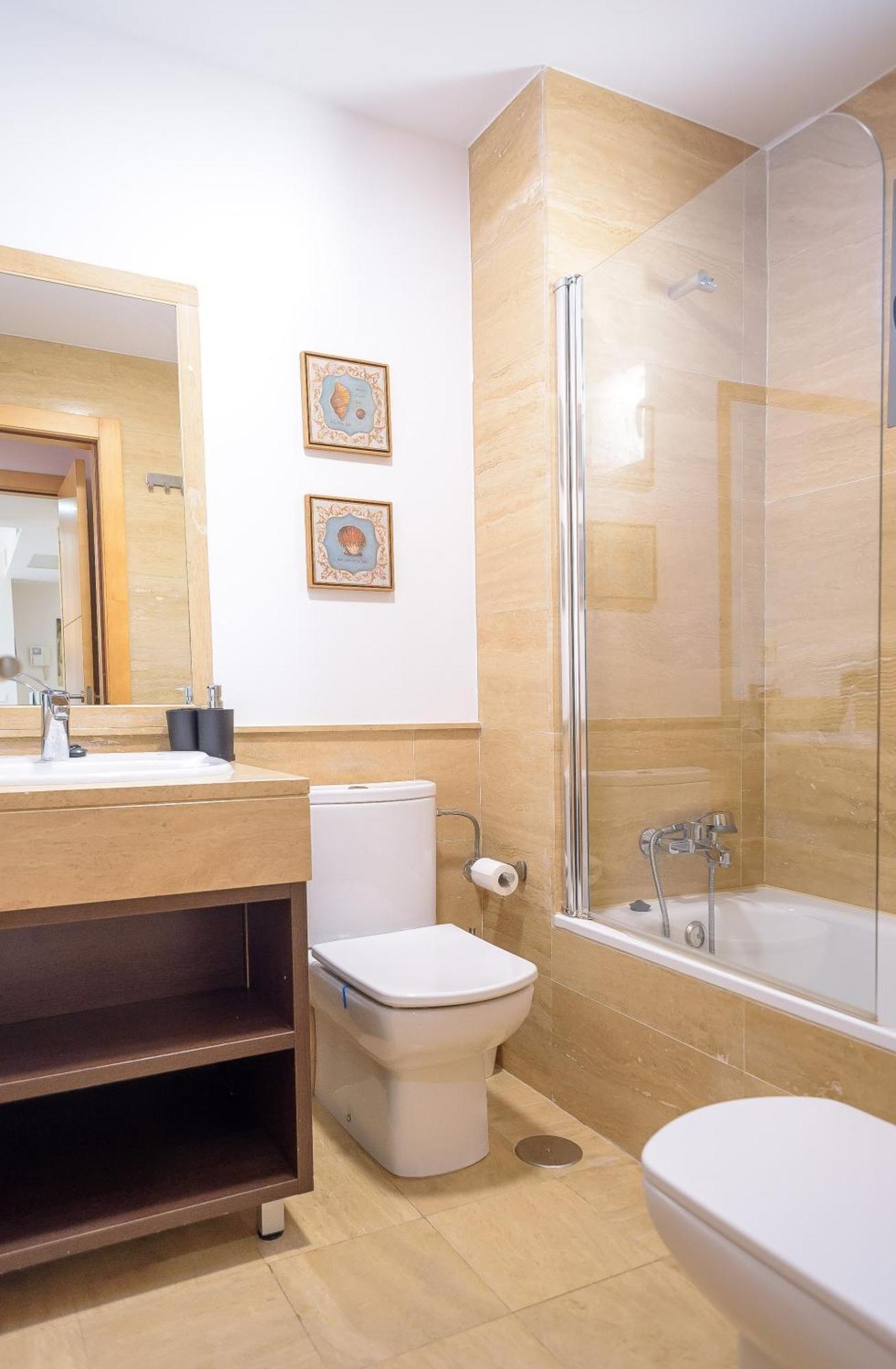 ático Con Terraza Y Vistas, Parking Gratuito Apartamento