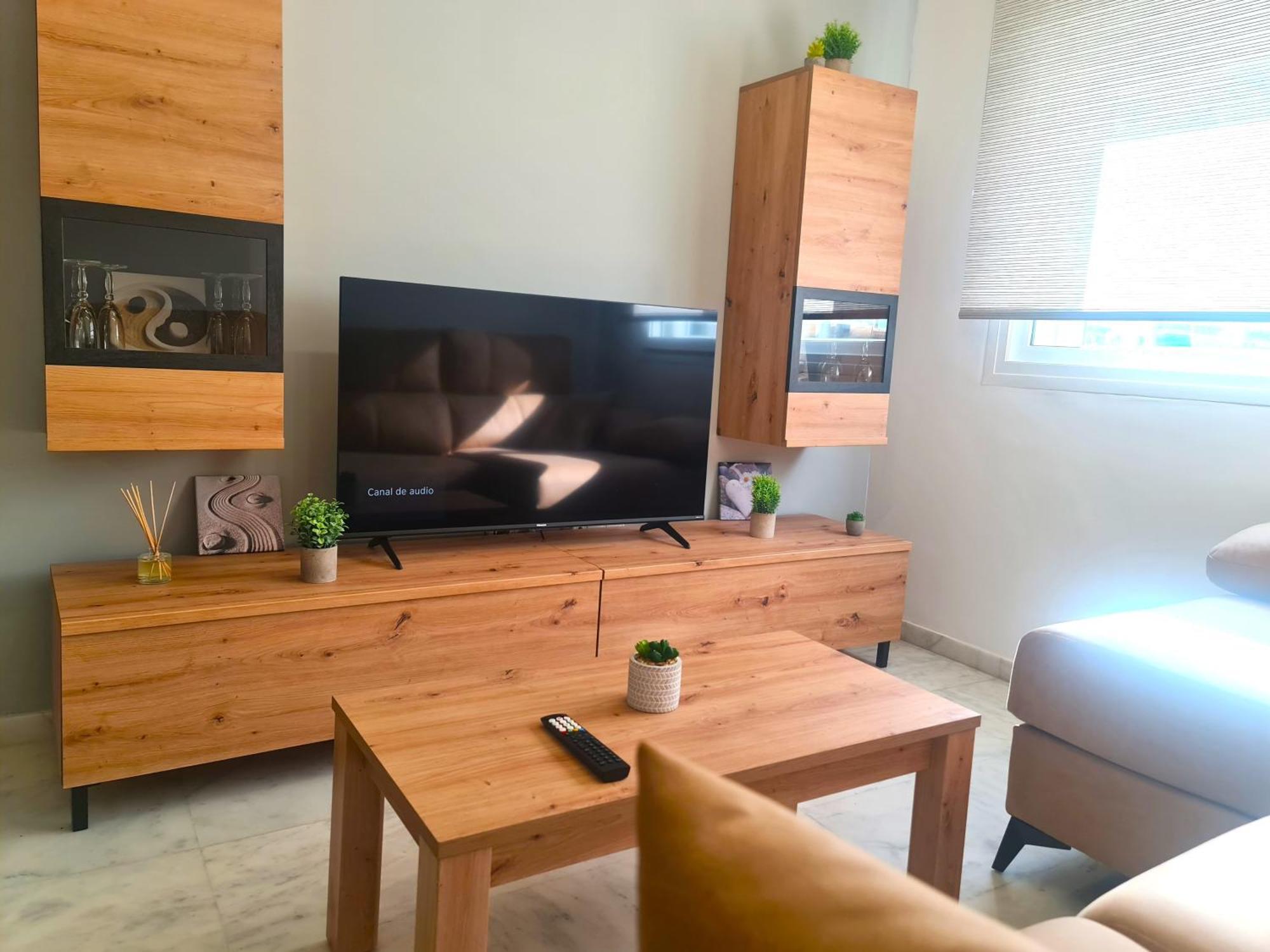 Ave Huelin 3rooms Con Parking Y Ac