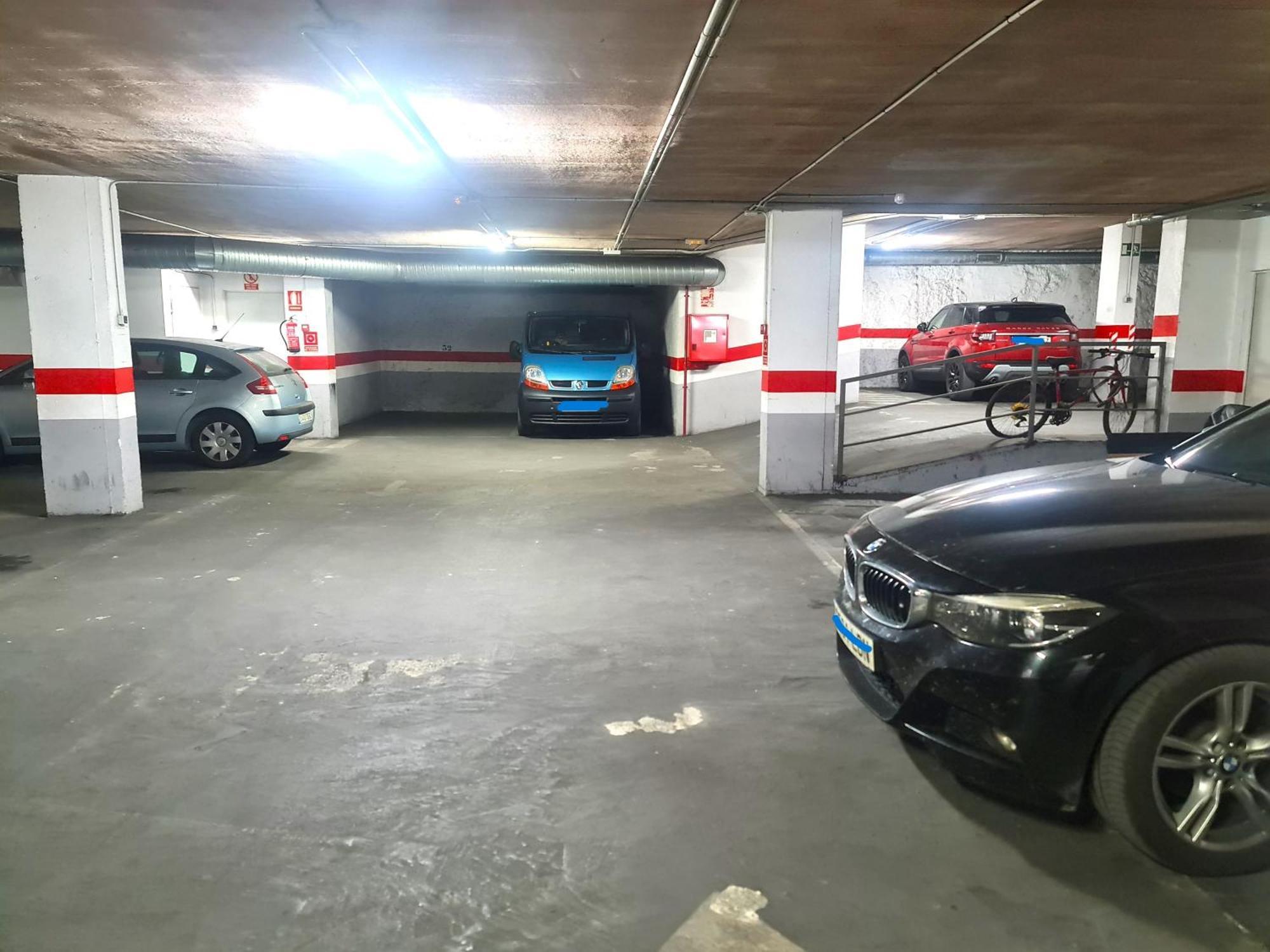 Ave Huelin 3rooms Con Parking Y Ac