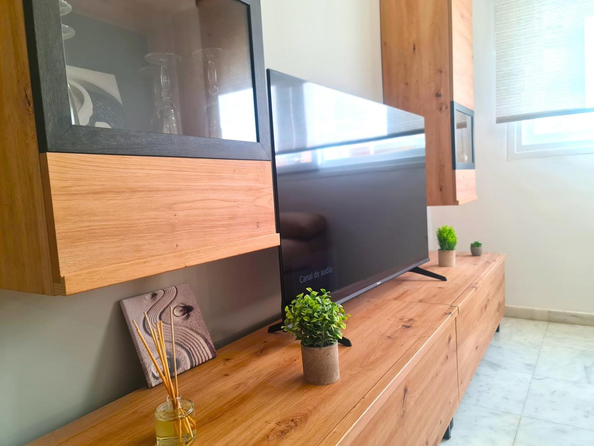 Apartamento Ave Huelin 3rooms Con Parking Y Ac
