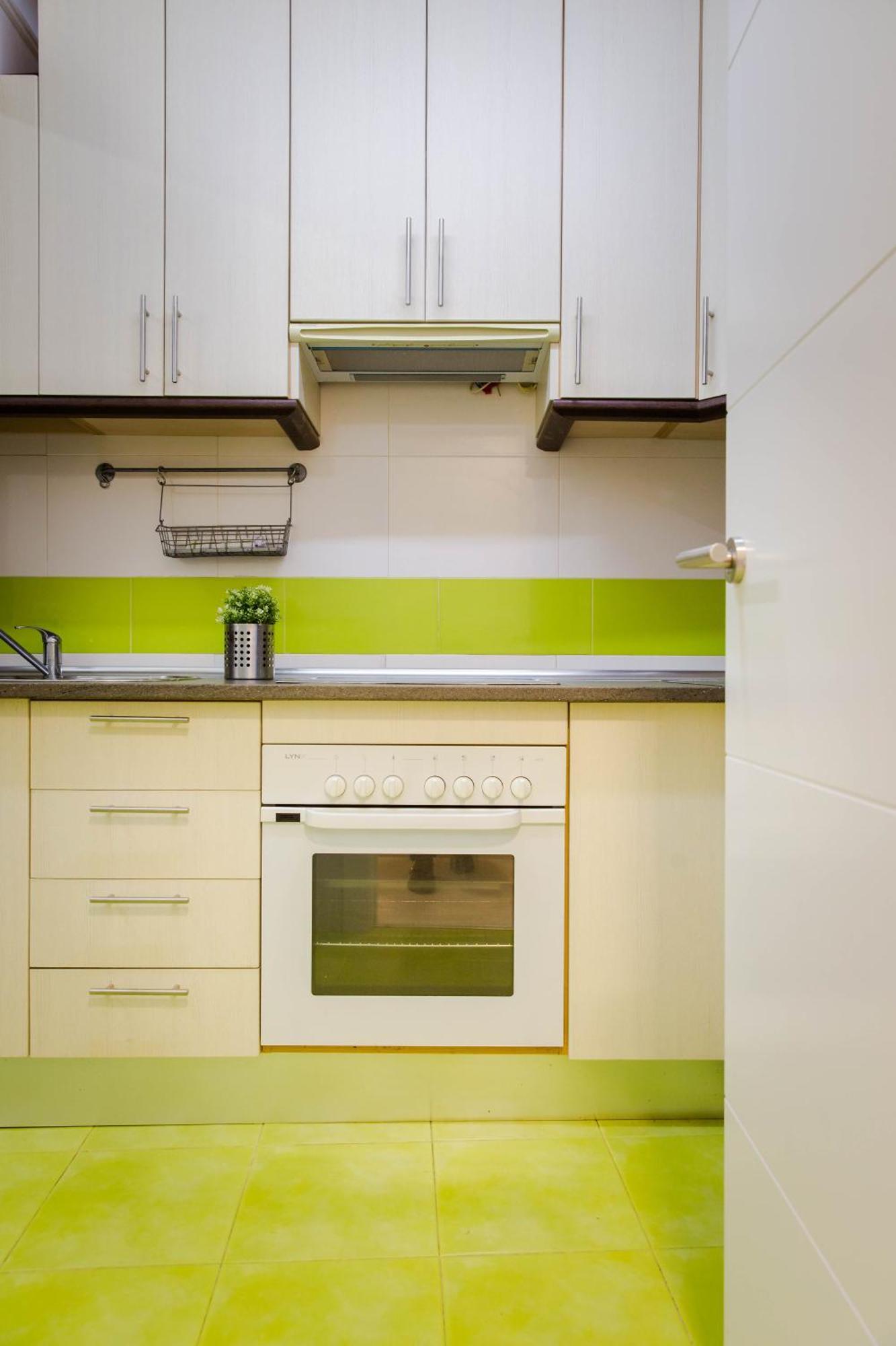 Apartments Holidays2Malaga City Center * Malaga