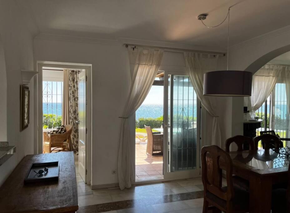Vista Al Mar *
