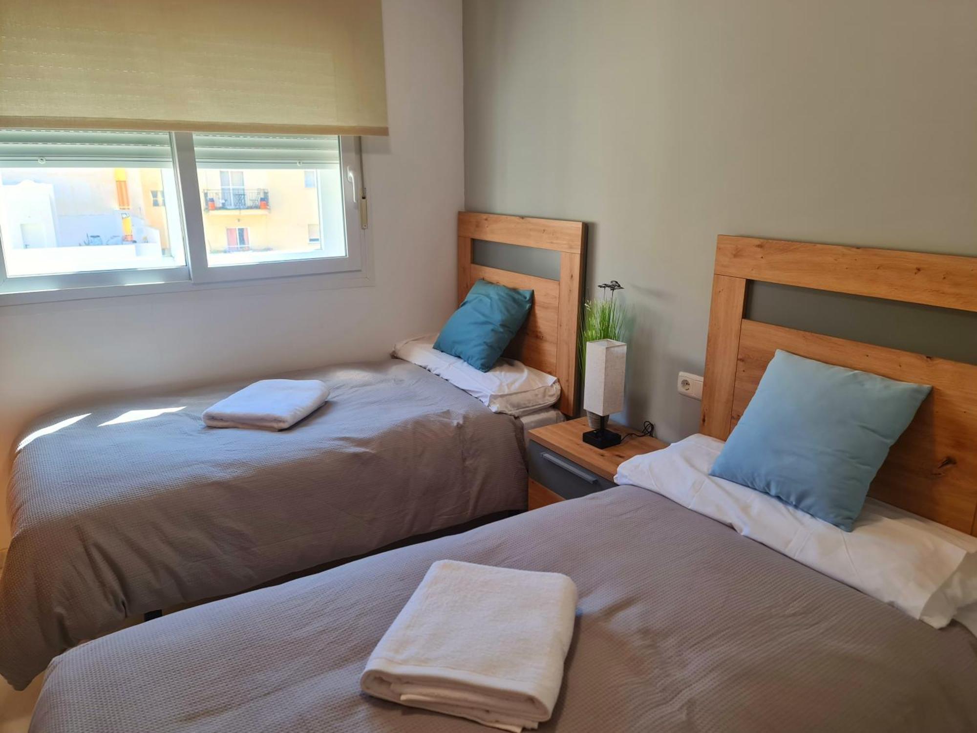 Ave Huelin 3rooms Con Parking Y Ac