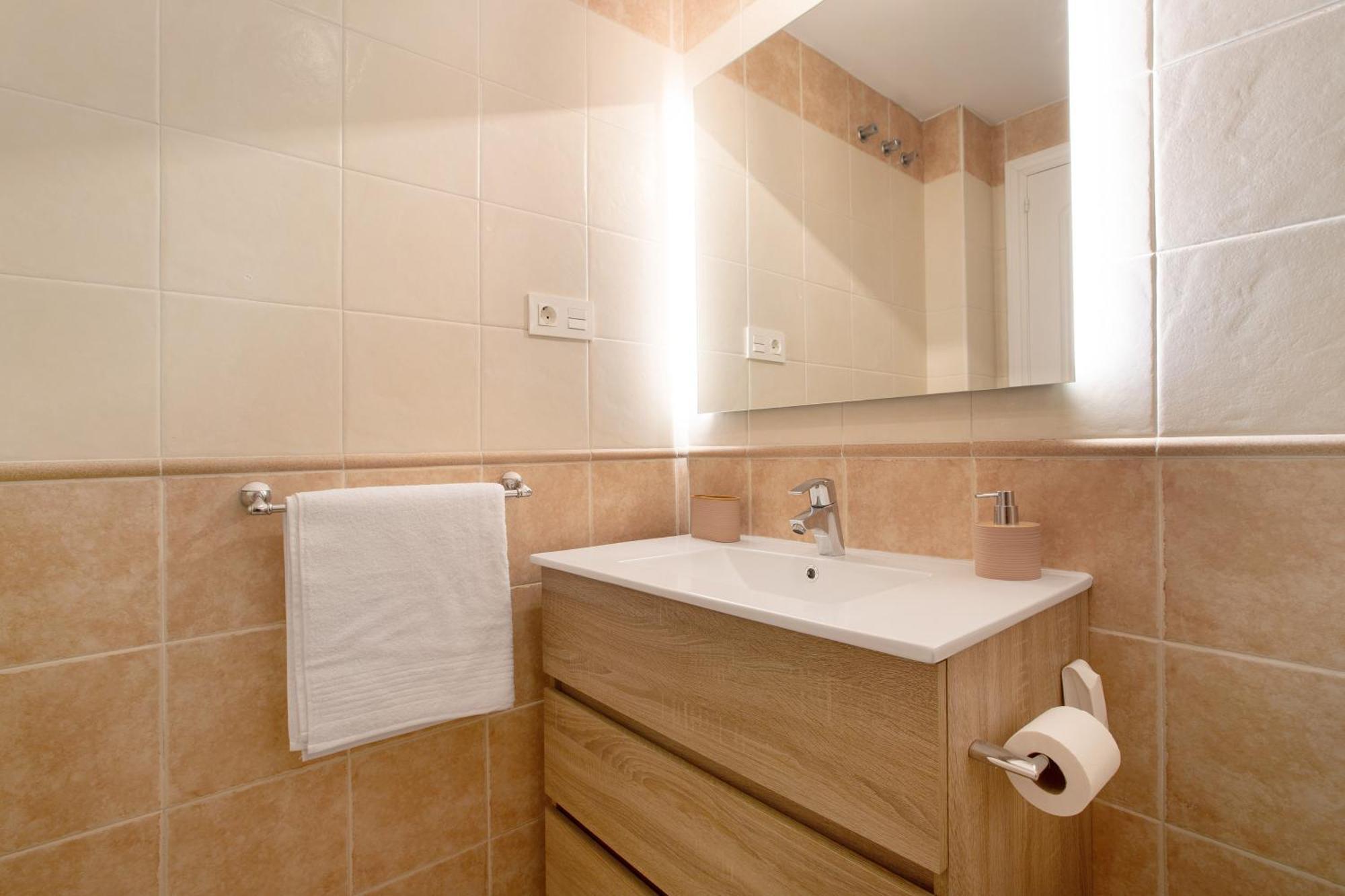 Carlos Haya Apartment