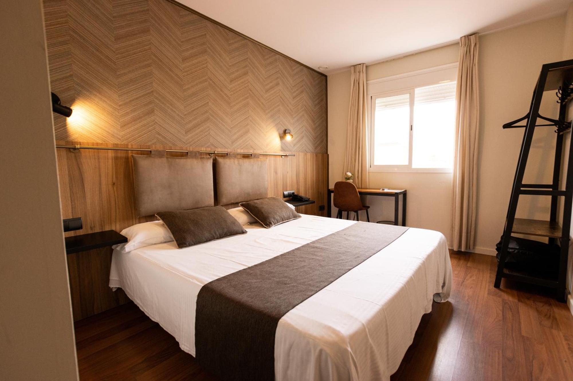 Hotel Gce 2*