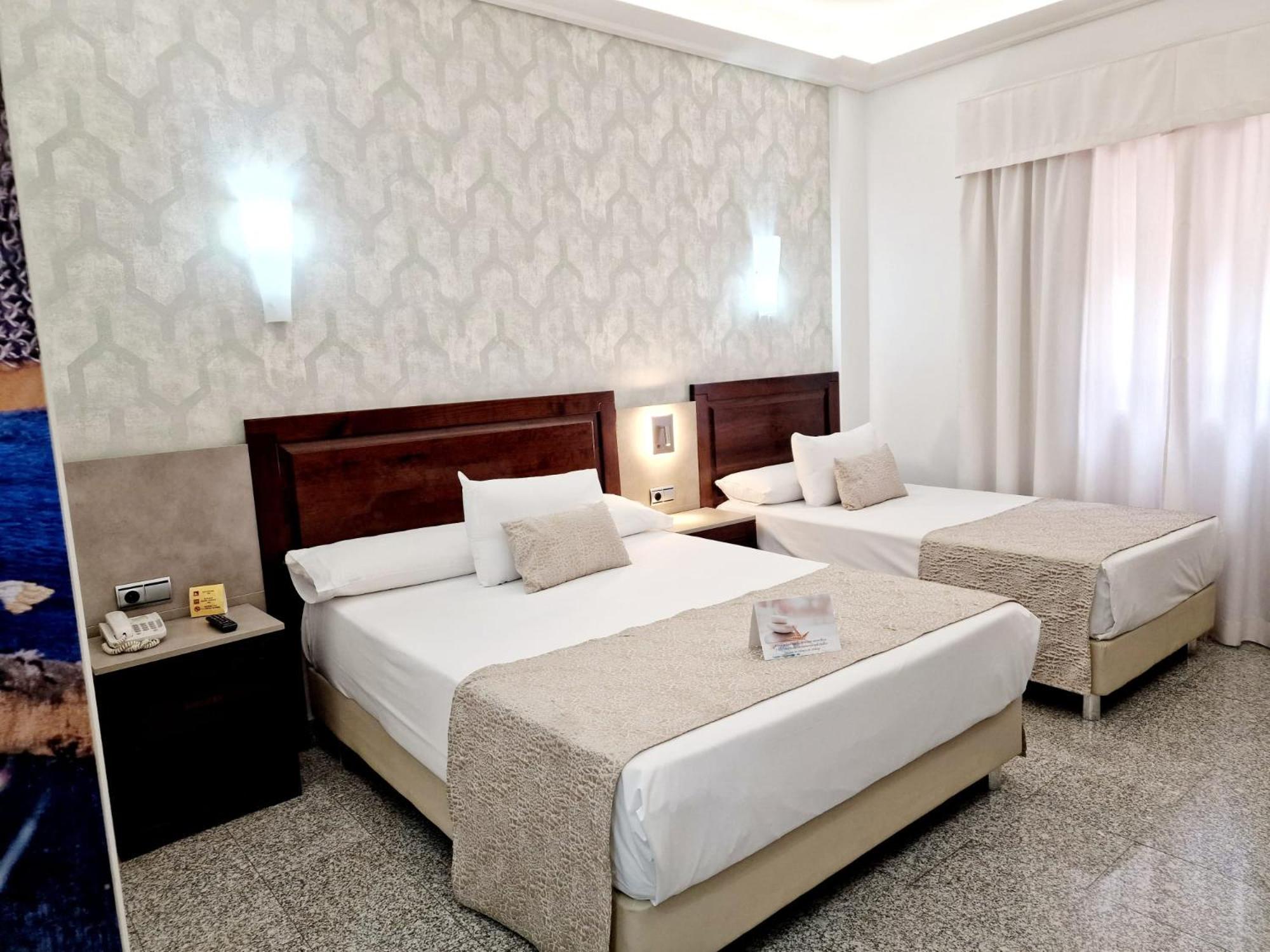 Plaza Del Castillo 4* Málaga