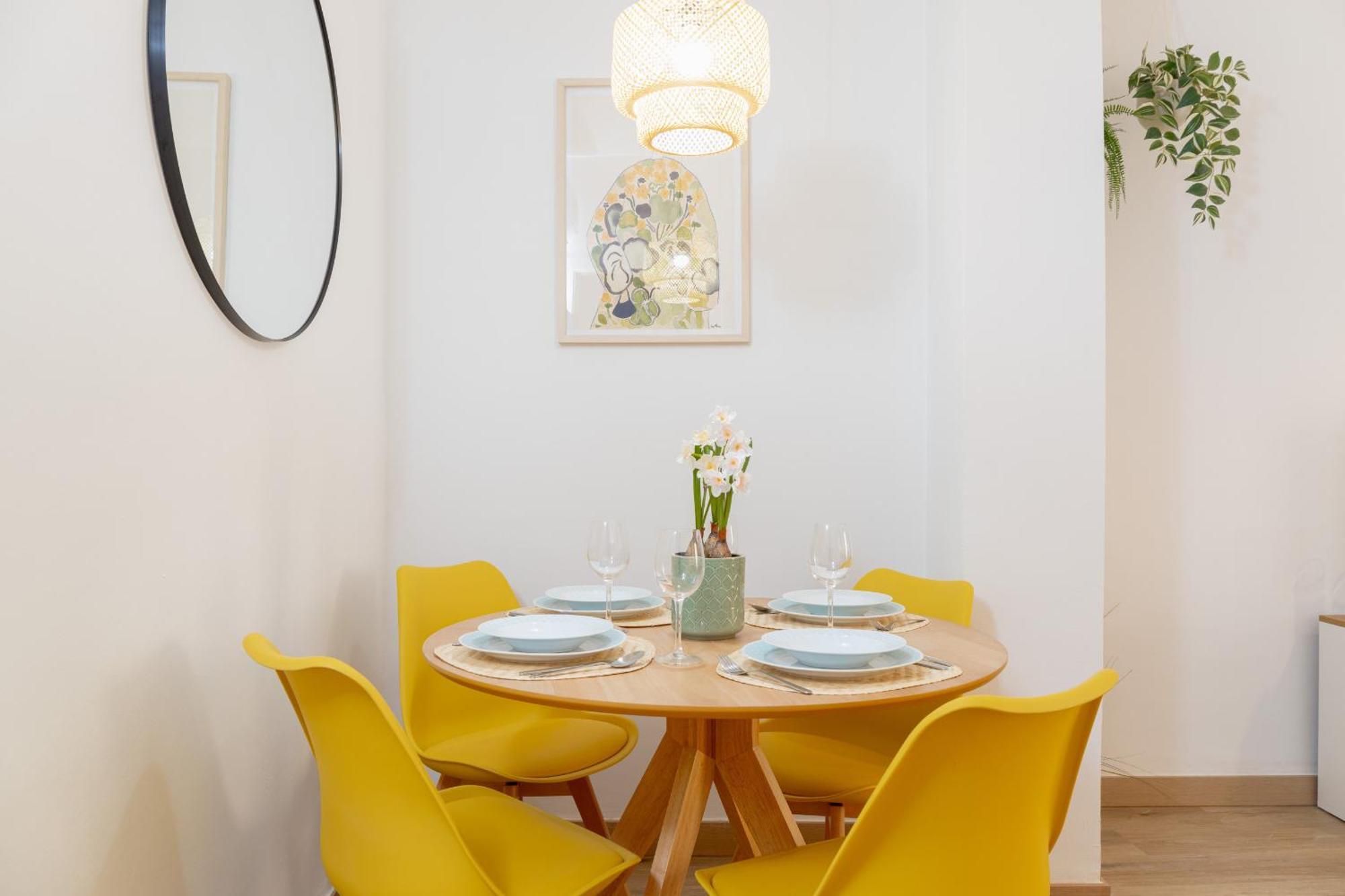 C21 Trendy 2 Bdr & Parking Downtown Apartamento *