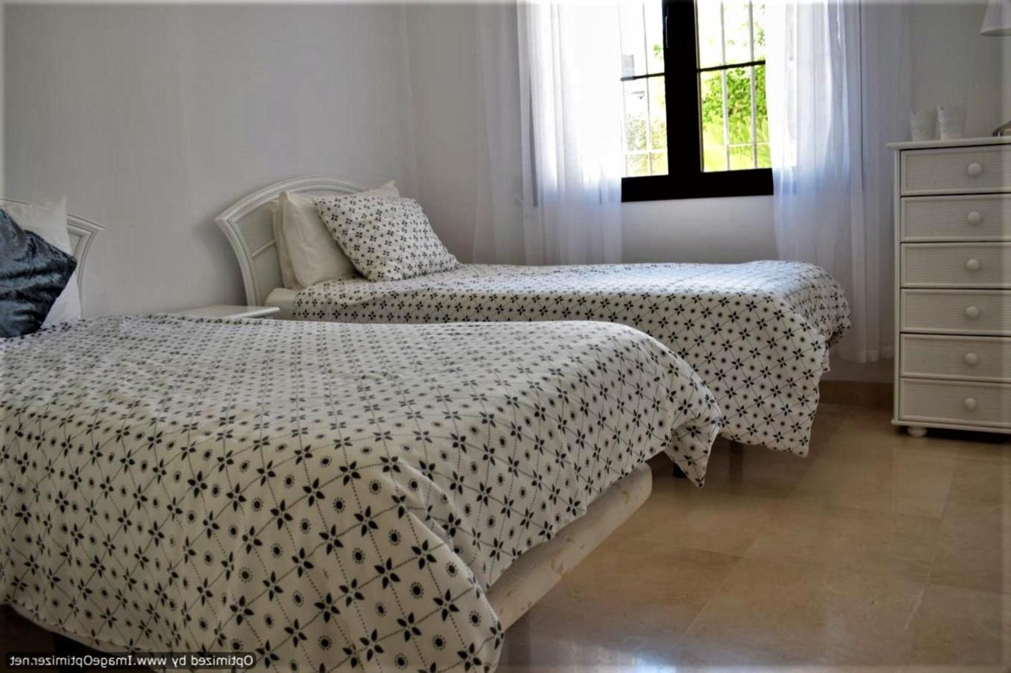 Superior 3br Golfla Minutes From Puerto Banus & Marbella *