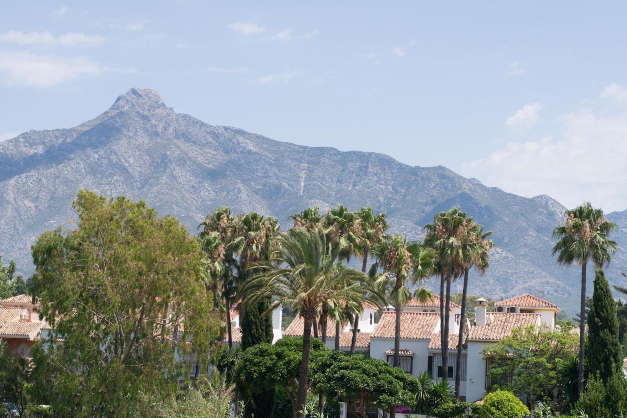 Apartment Superior 3br Golfla Minutes From Puerto Banus & Marbella Malaga