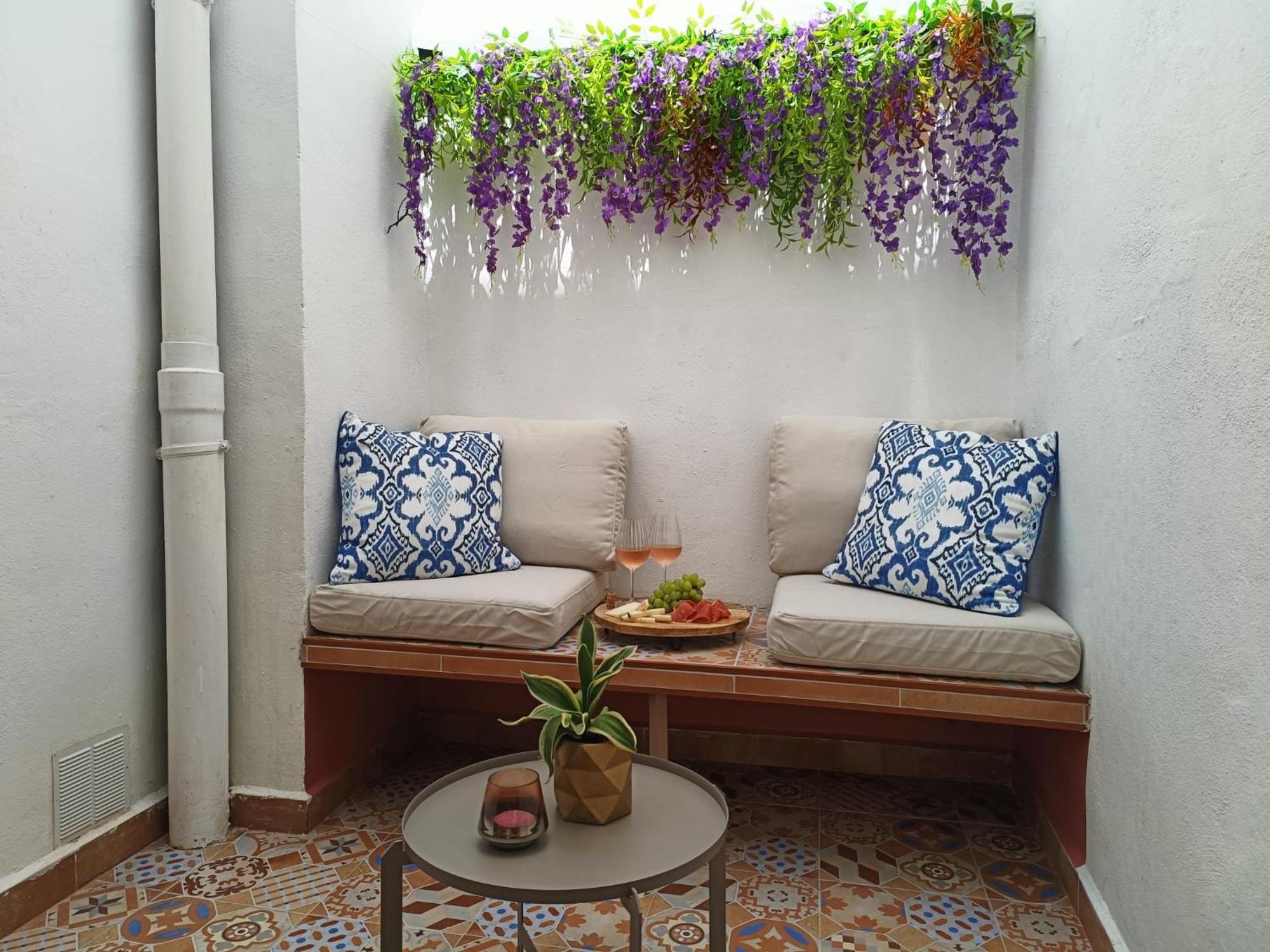 Mariposita Malaga, New Historic City Centre With Private Patio Apartamento *