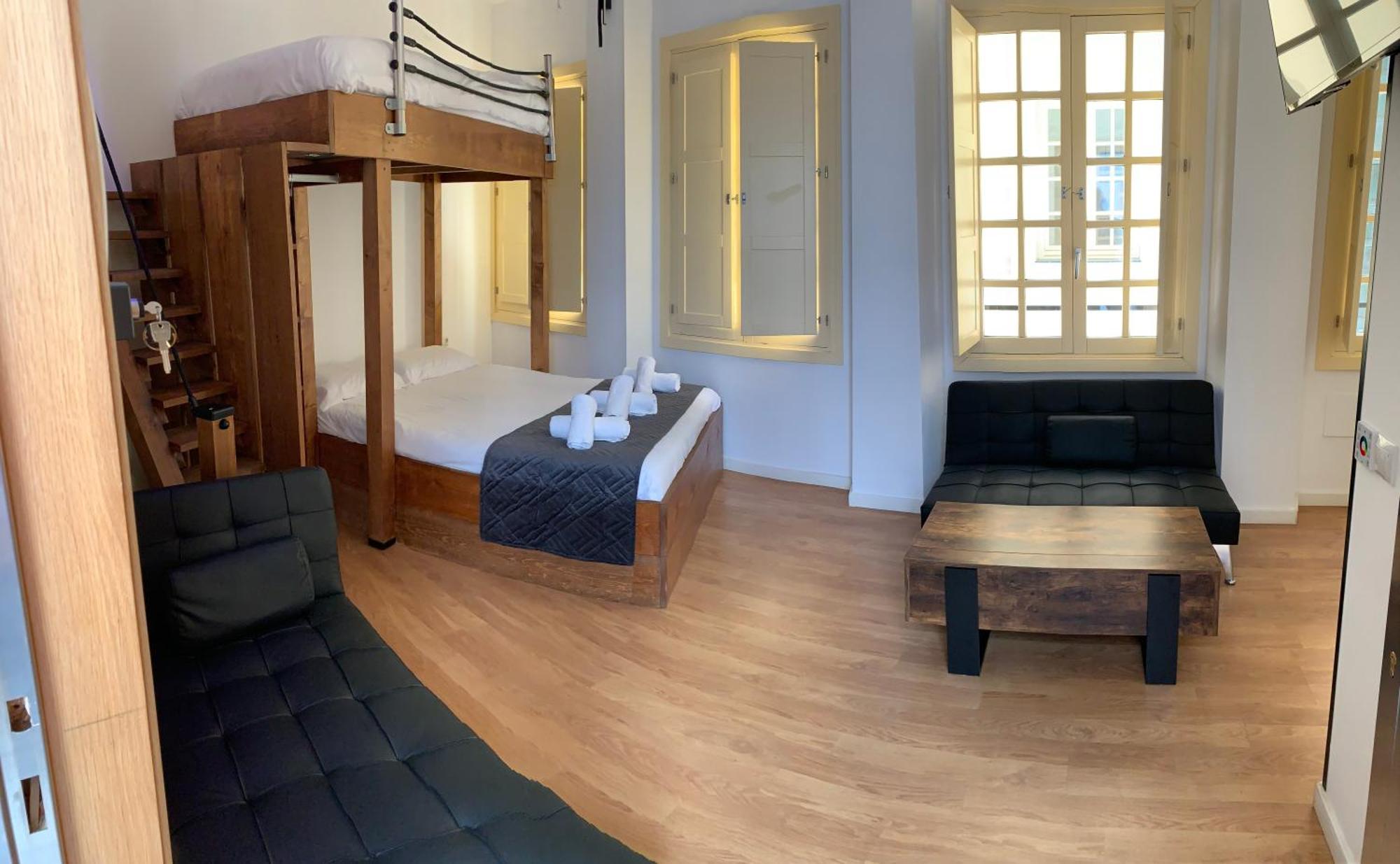 Luxury Chinitas 11 Apartamento *