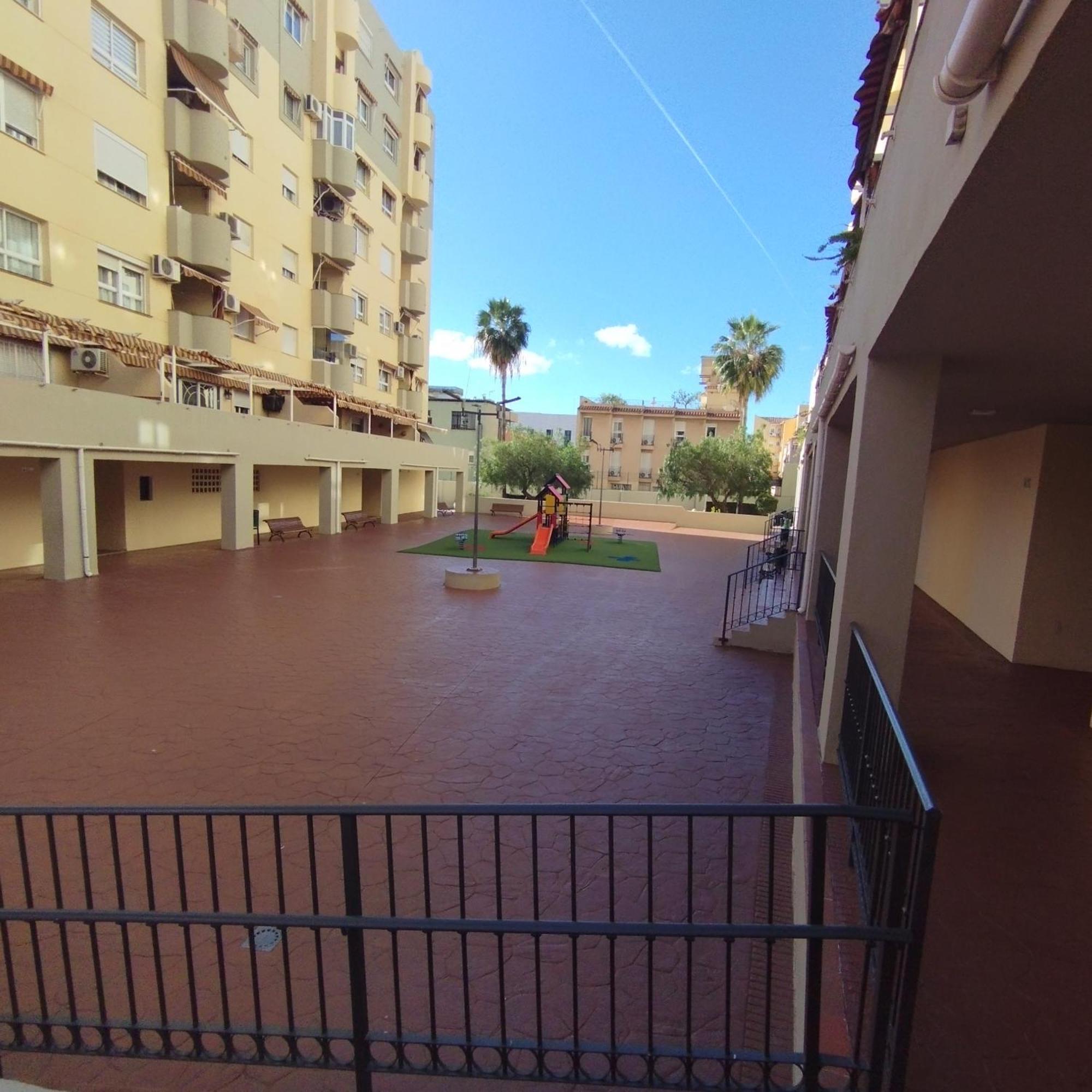 El Rincon Florida - Con Parking Privado - Av Carlos Haya * Málaga