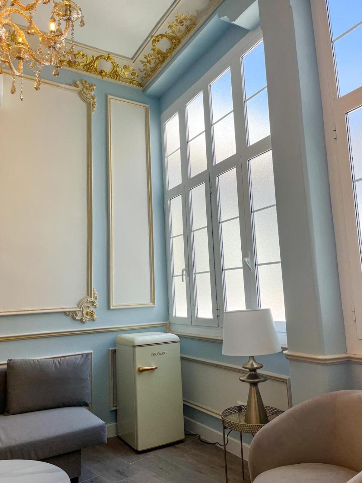 Loles De Cisneros Catedral Apartamento Málaga