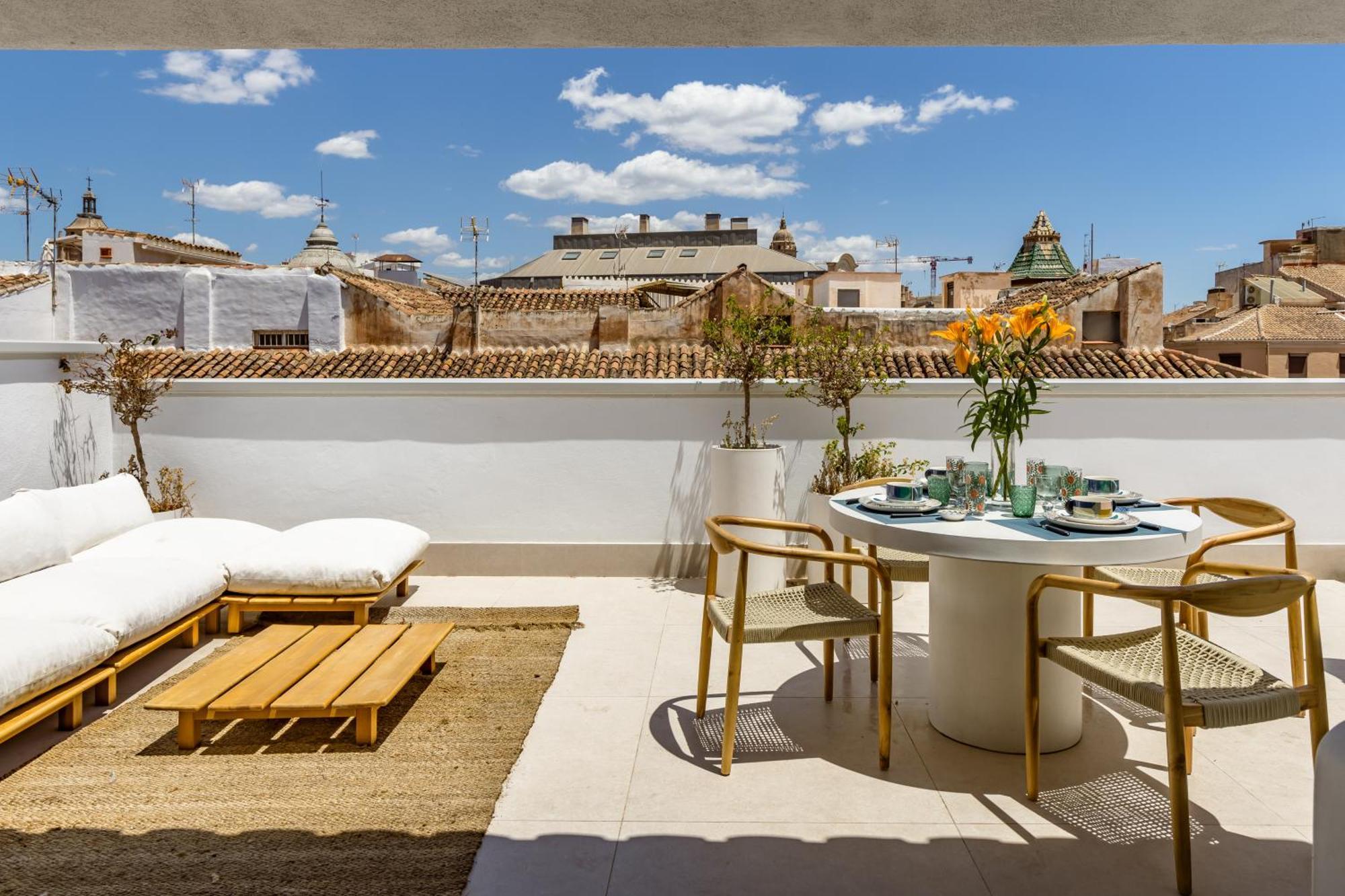 Atarazanas Suite, Atico Con Terraza Apartamento *