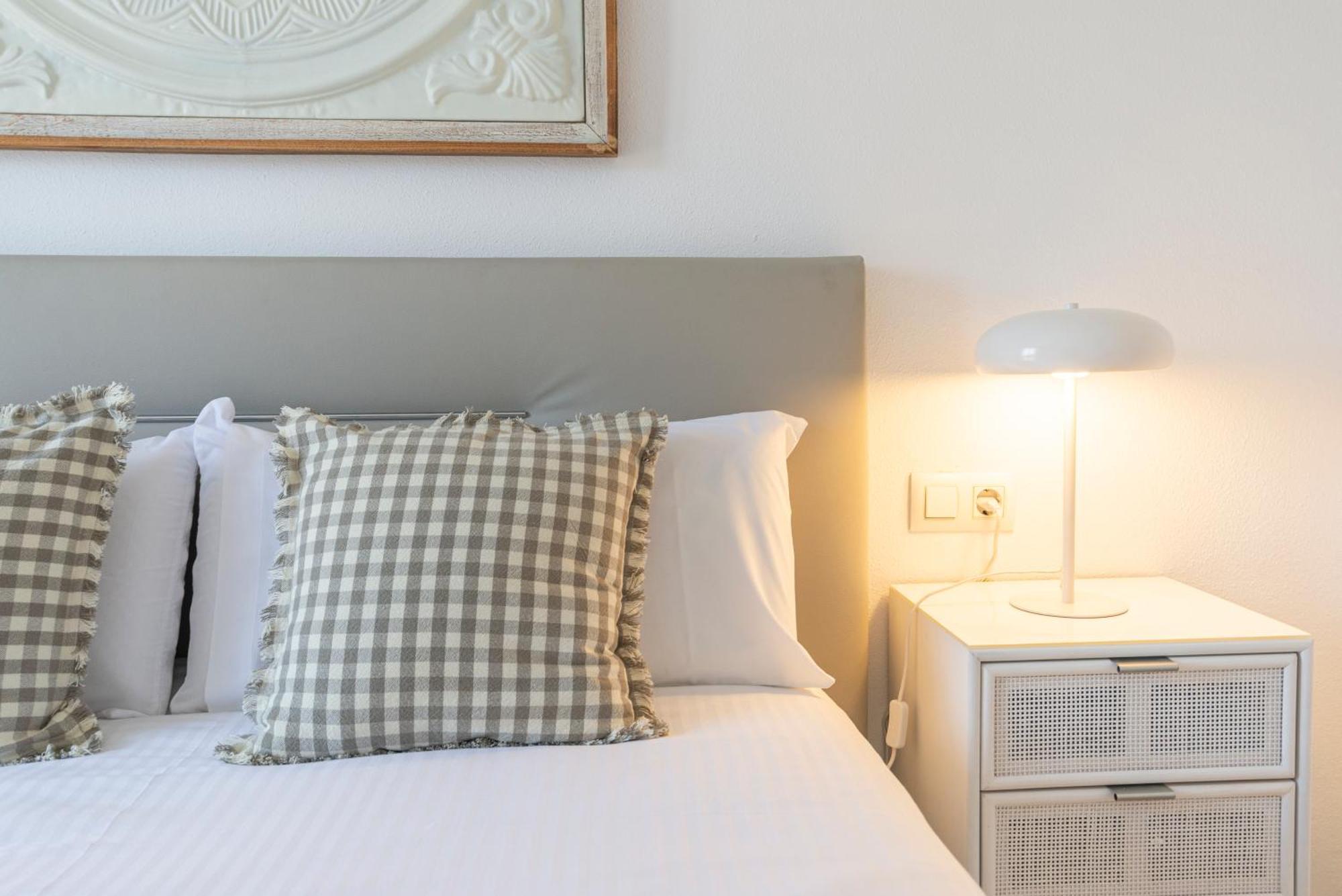 Apartamento Rosaleda & Old Town Balconies By Ele