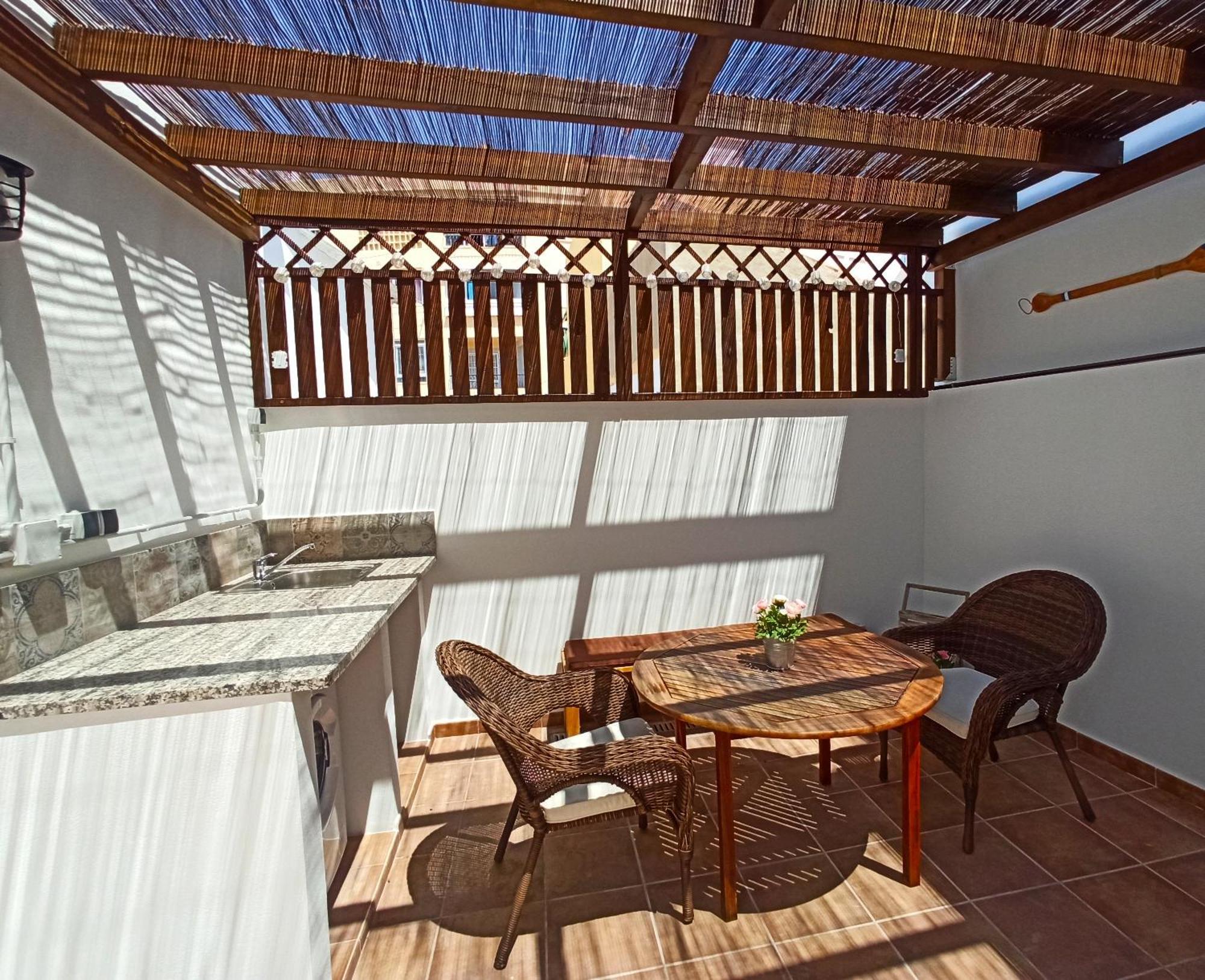 Barcelo 21, Parking On Request, Atico With Terrace & With Patio, Center, Breakfast Included, Quite Neighborhood, Bc *