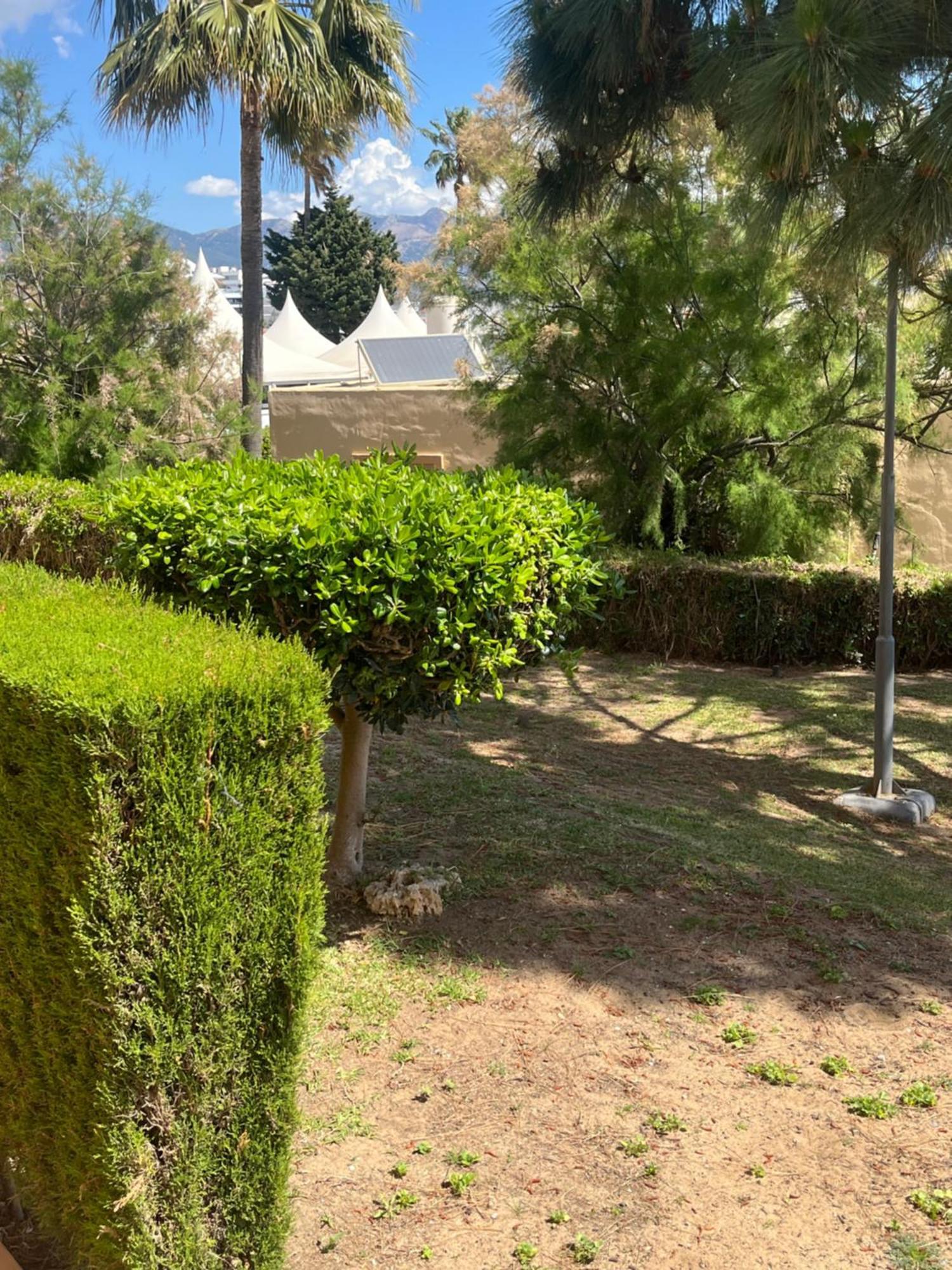 Apartamento Residencial Esta Marina 313 *