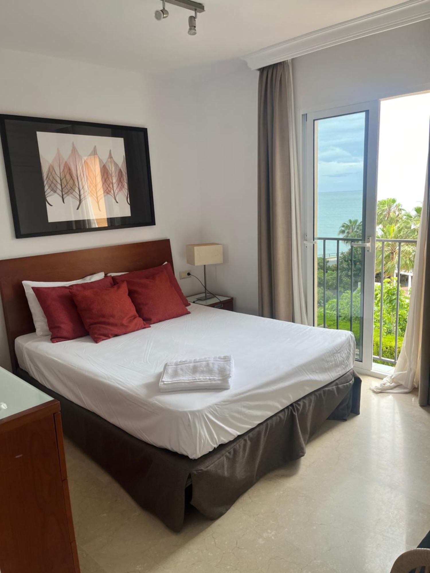 Residencial Esta Marina 313 *