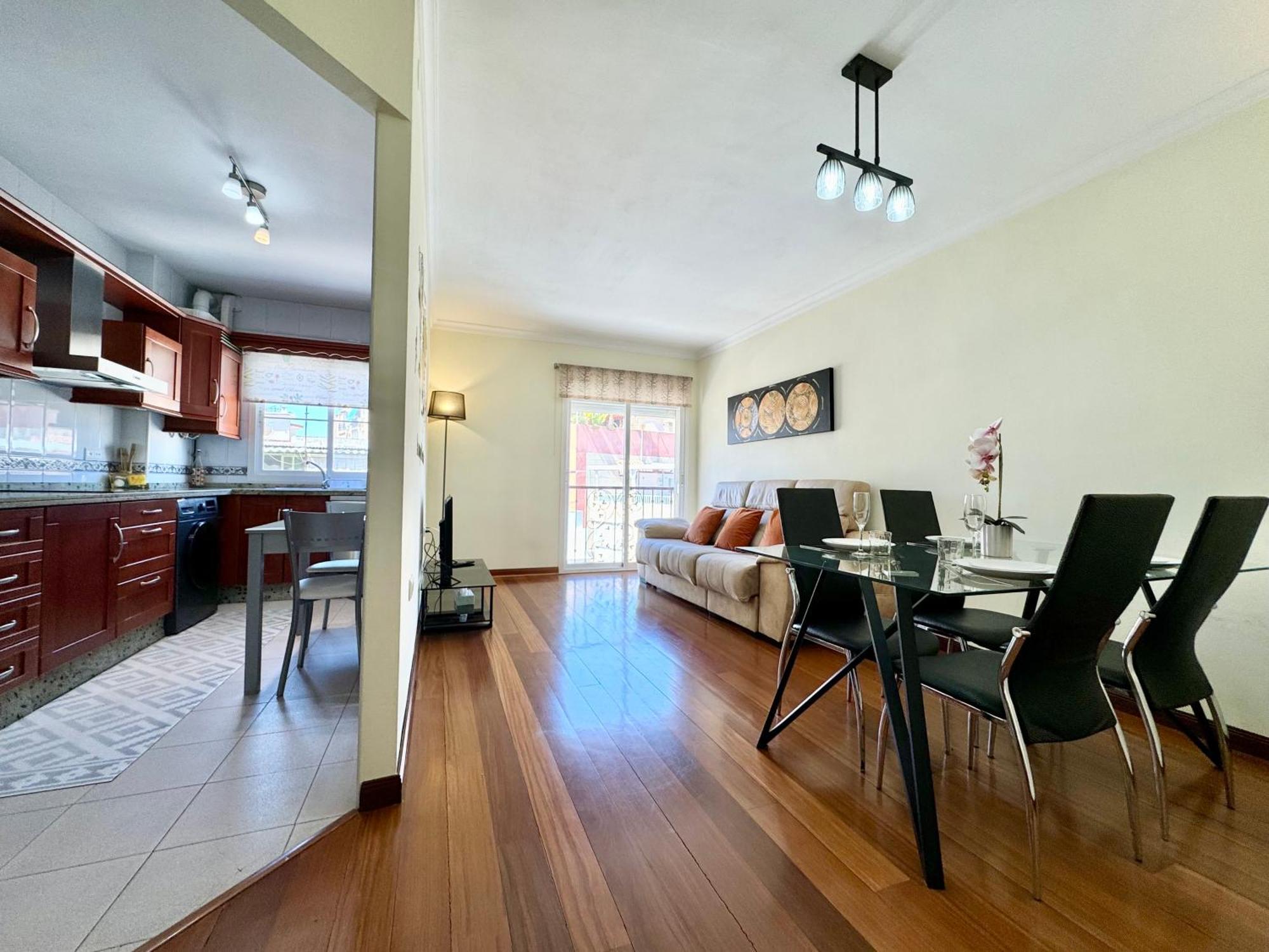 Apartamento Lujoso Piso Centro Aparcamiento Privado, Terraza & Ac